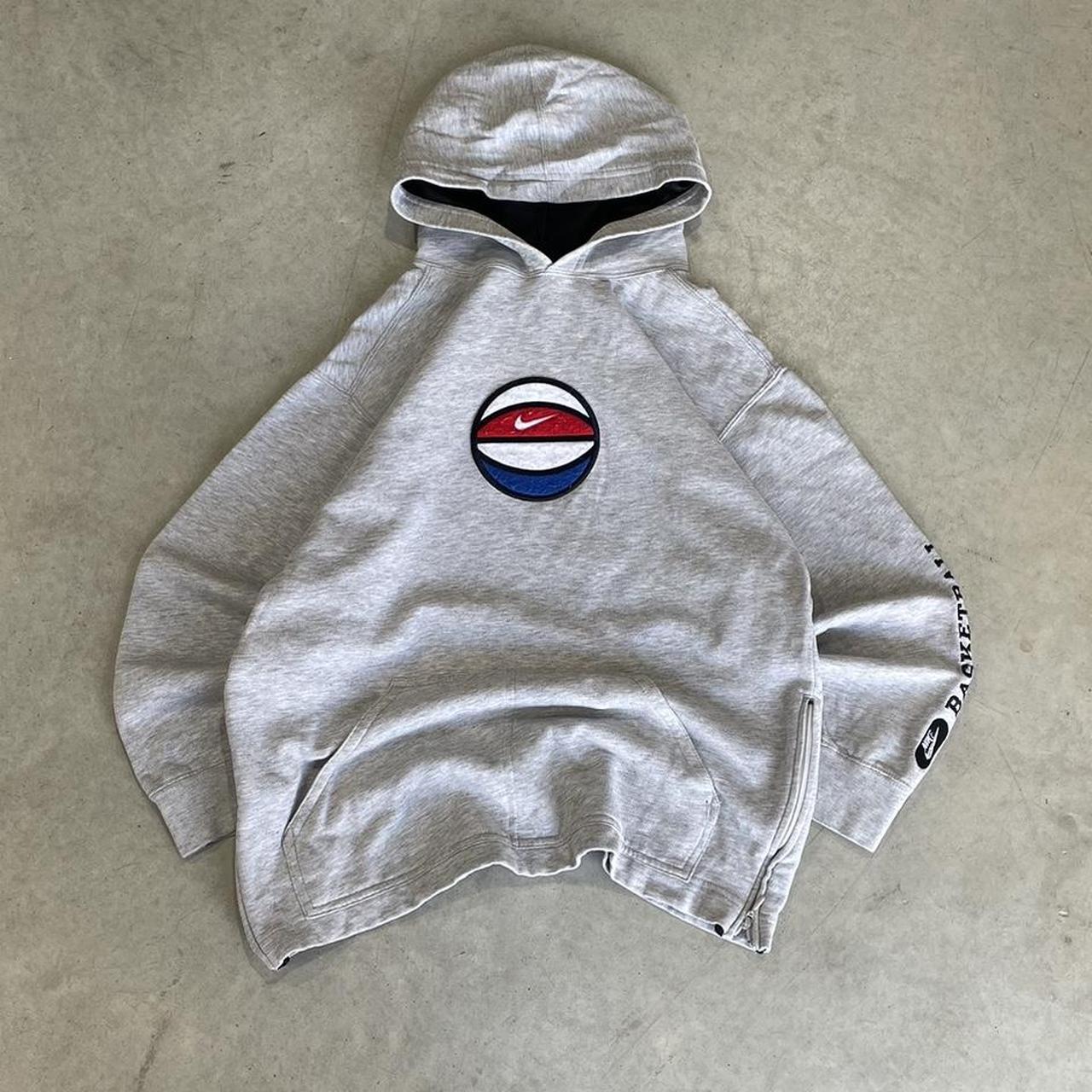 2000s Nike Graphic Hoodie
