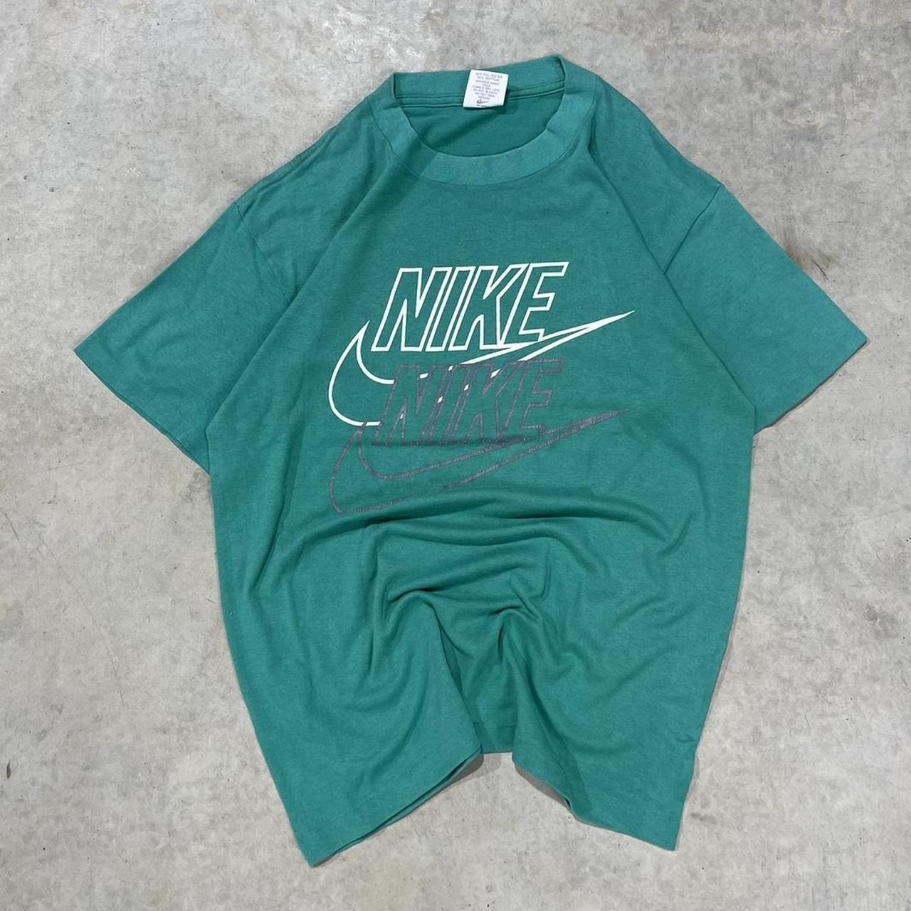 2000s Nike Graphic T-Shirt