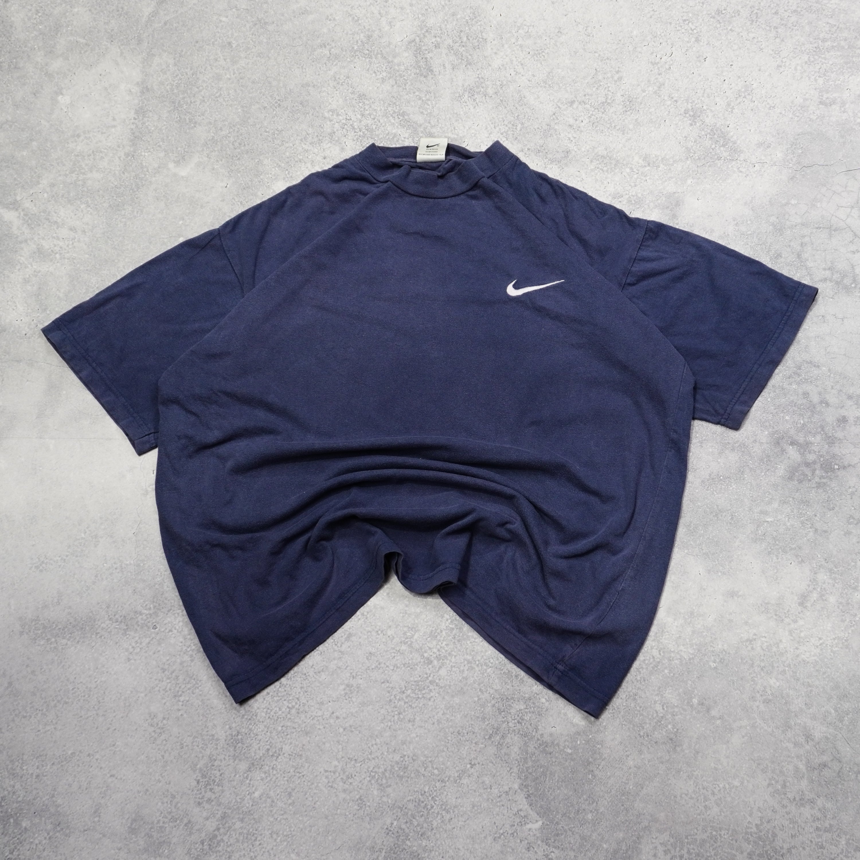 2000s Nike T-Shirt