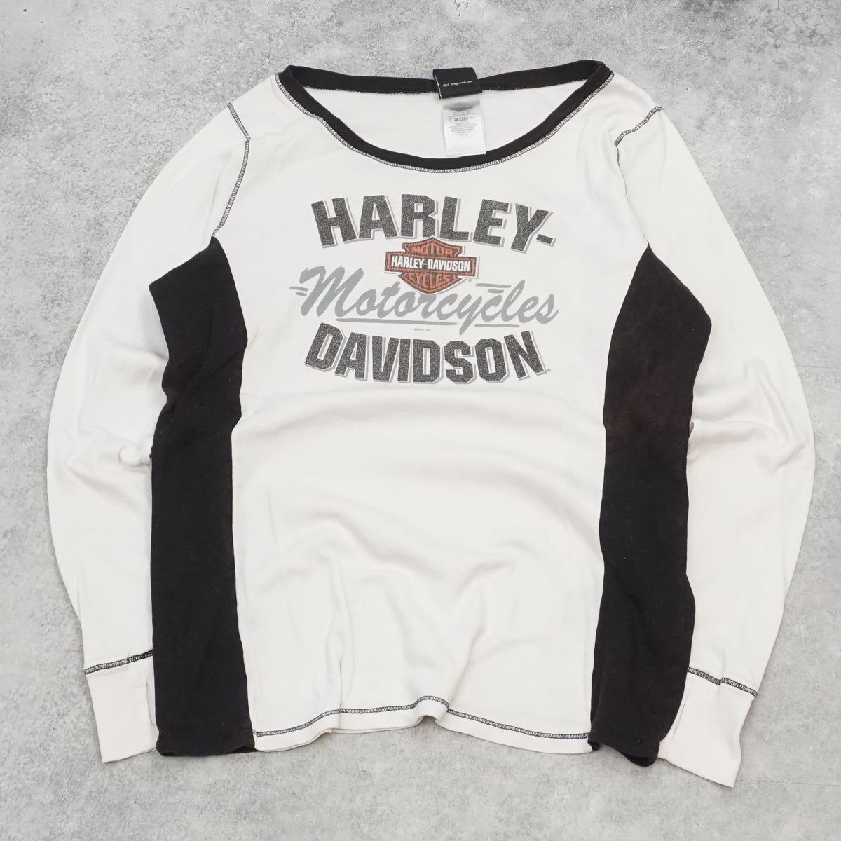 2000s Harley Davidson Motorcycles Montreal Graphic T-Shirt Long Sleeve