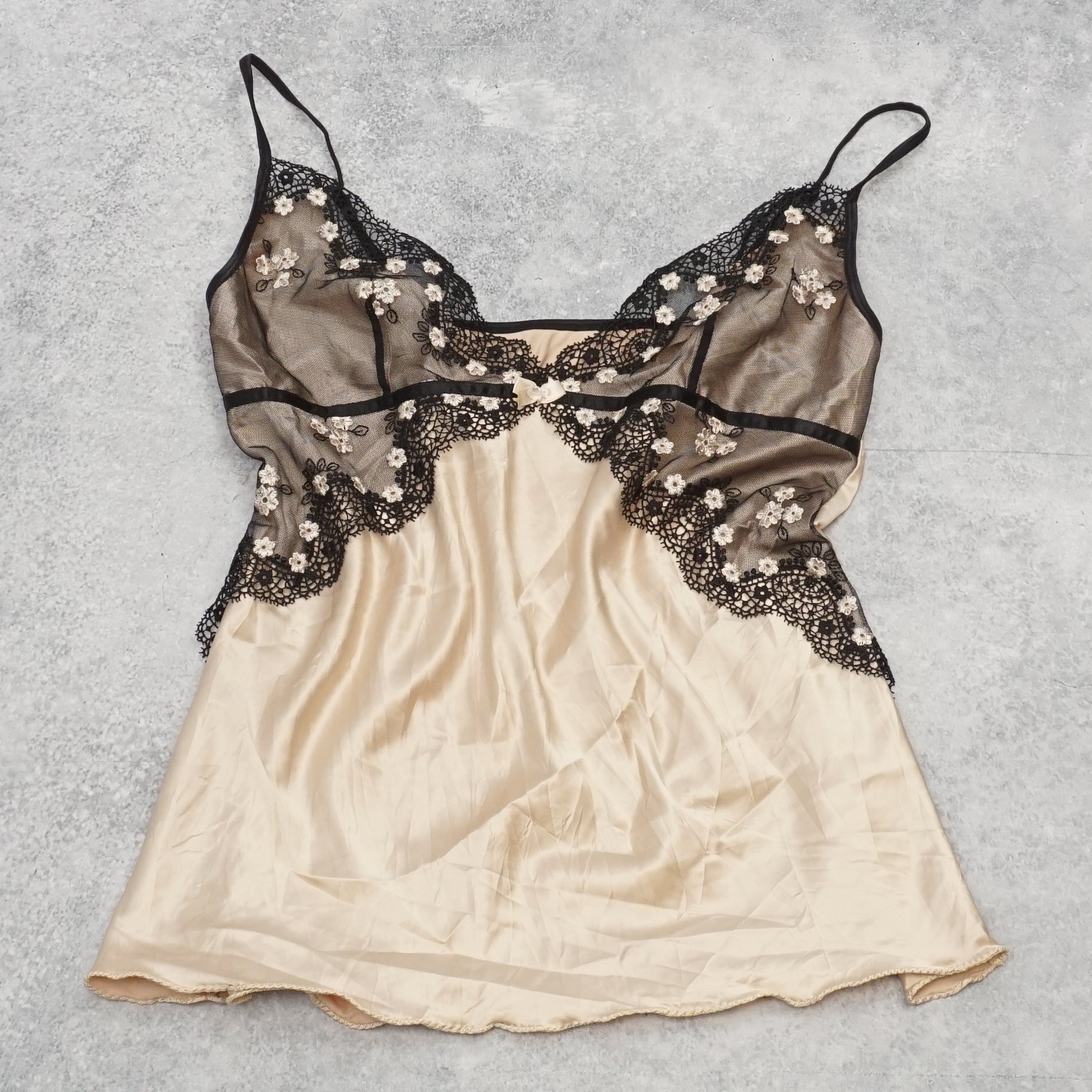 2000s CABA Lace Cami