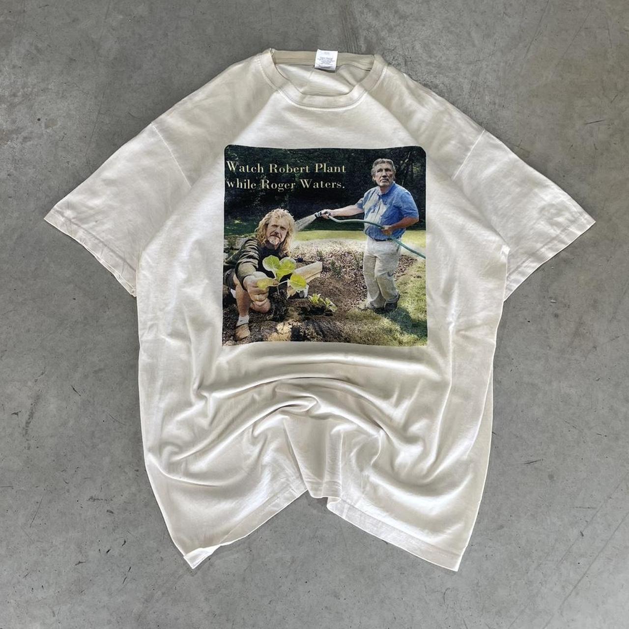 90s Graphic T-Shirt