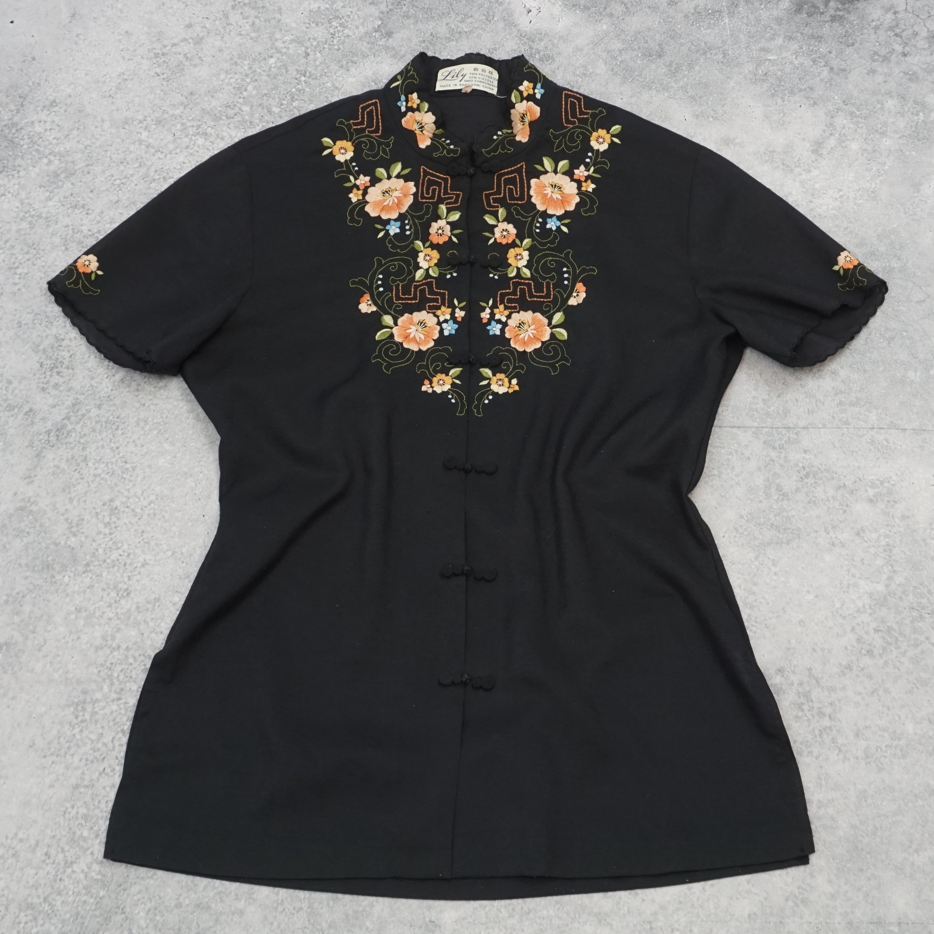 Lily Floral Embroidered Button Up