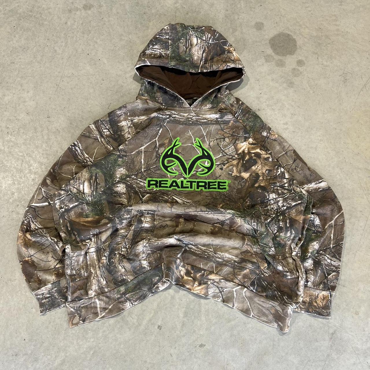 2000s Realtree Camo Hoodie