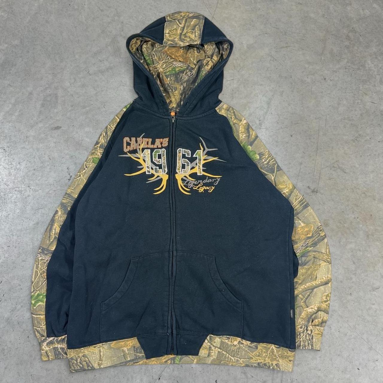 2000s Cabelas Camo Hoodie