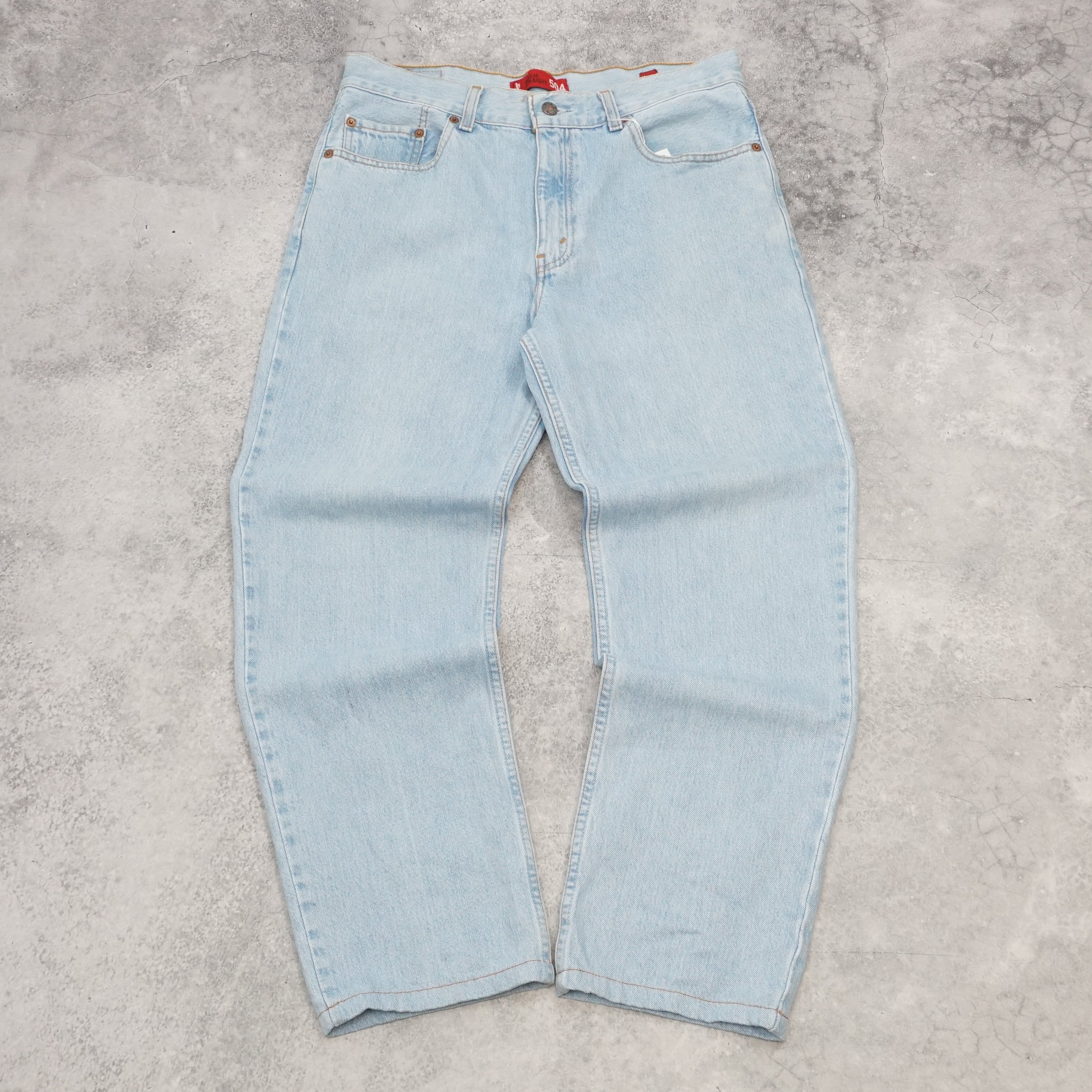 2000s Levi's Regular Straight Jeans