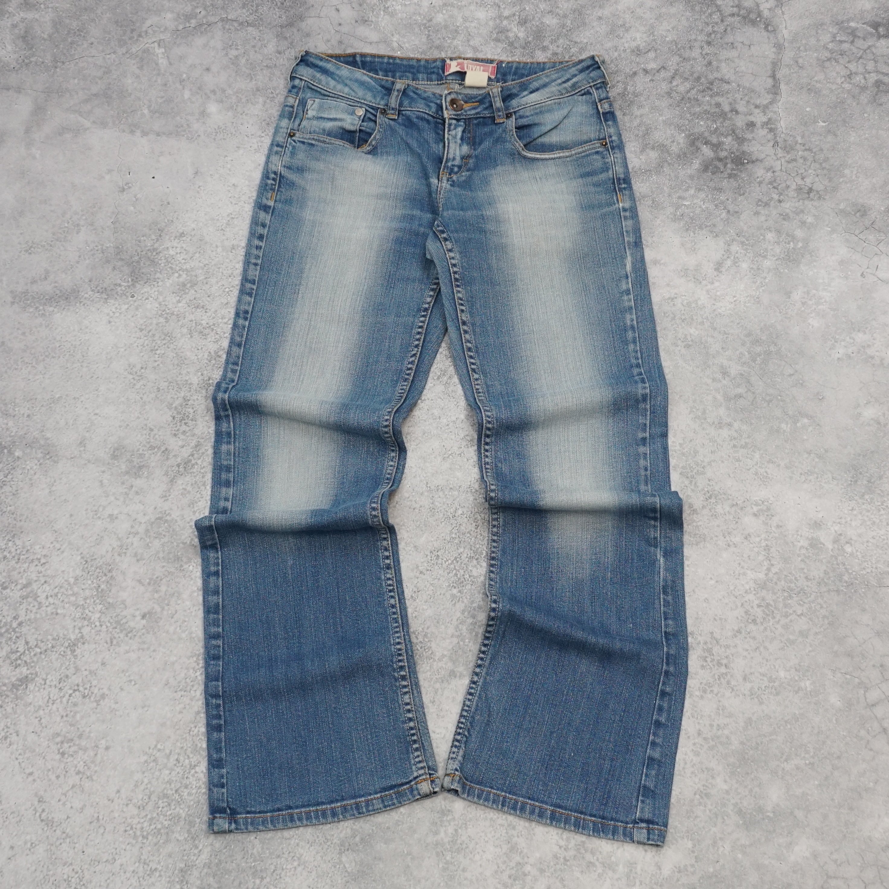 2000s Loyal Distressed Straight Leg Jeans