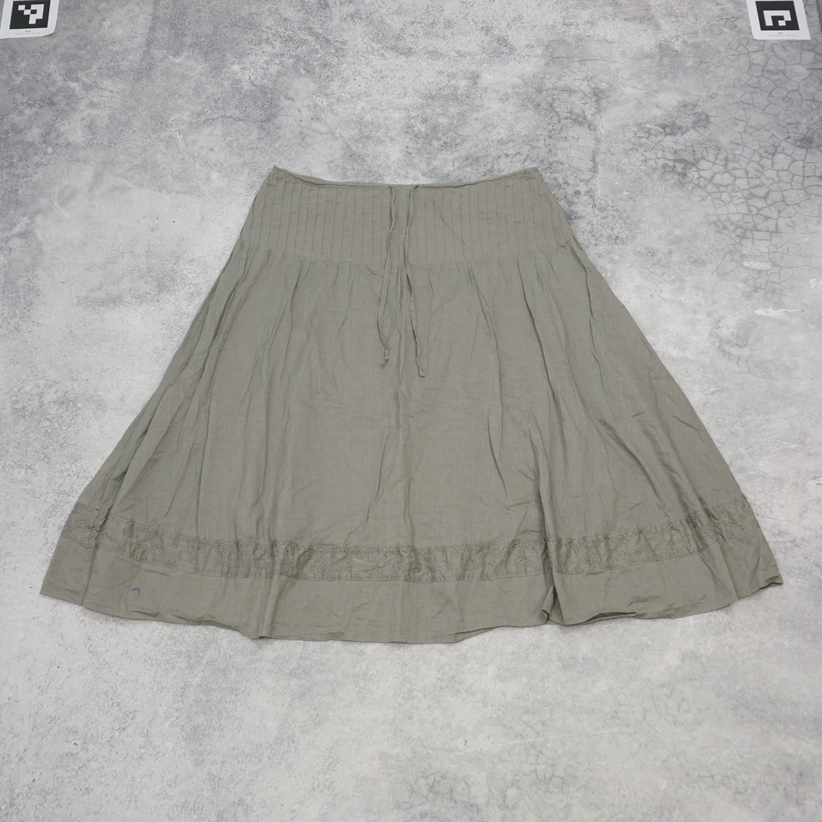 2000s Wombat Embroidered Midi Skirt