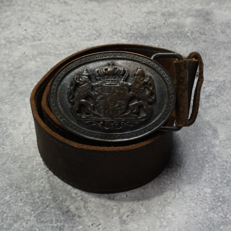 2000s Leather Big Buckle Belt