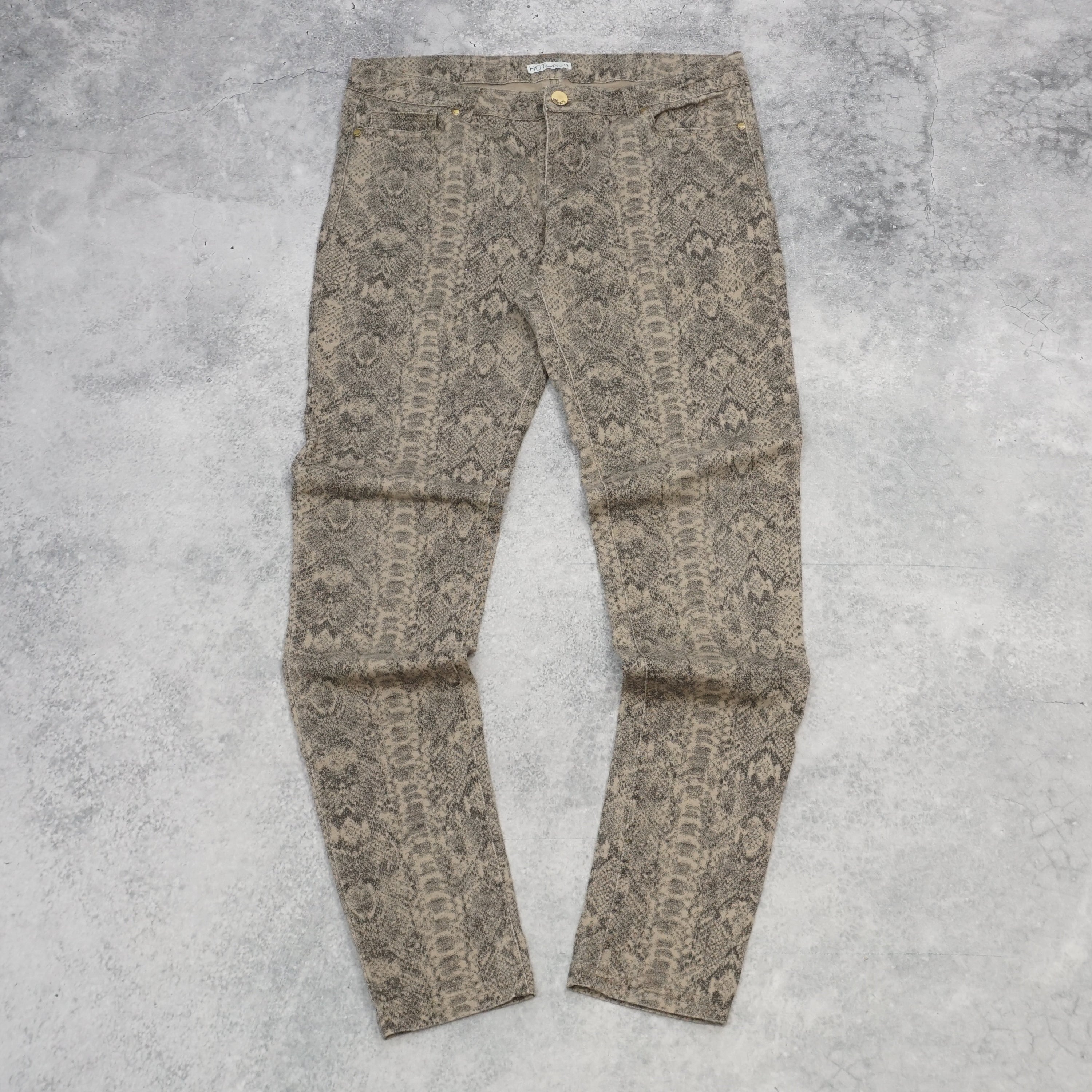 Hot Pants