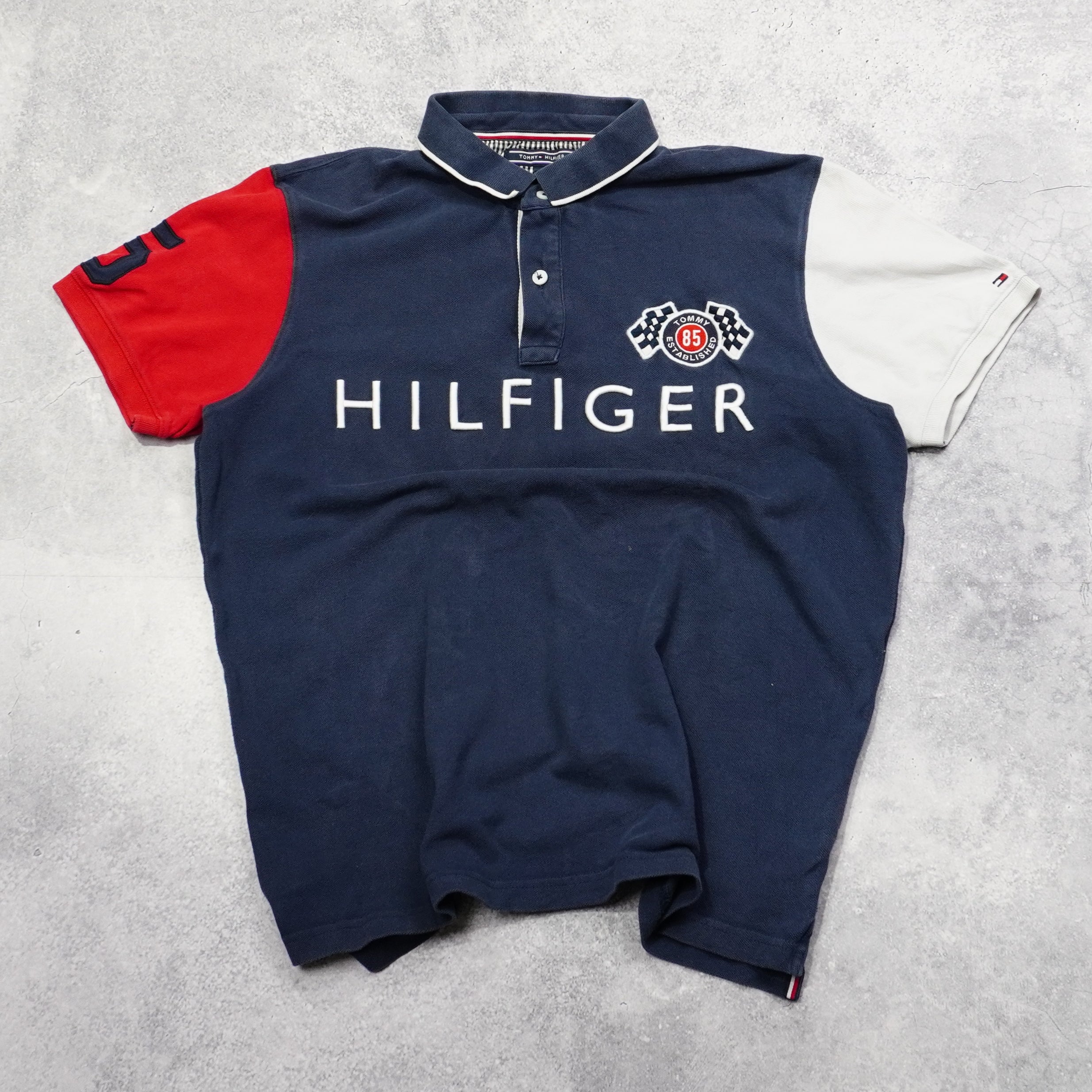 2000s Tommy Hilfiger Slim Fit Polo