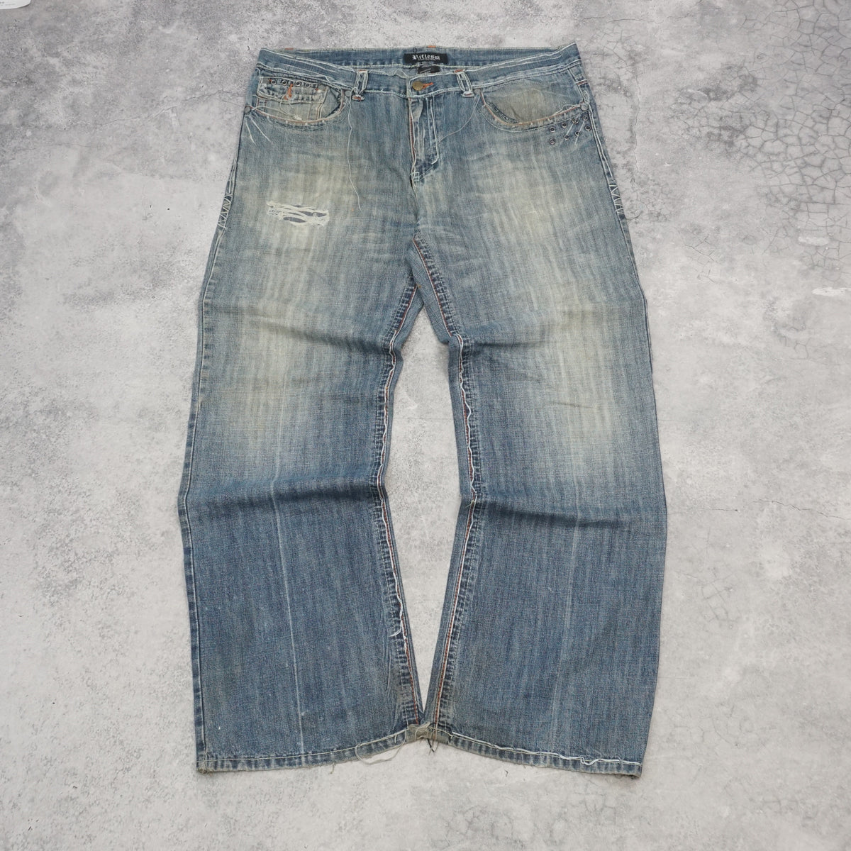 2000s Artless Cross Embroidered Distressed Jeans