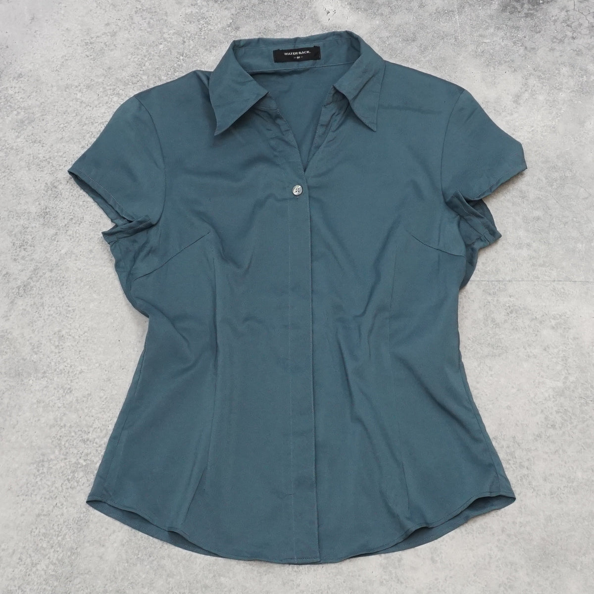 Water Back. Short Sleeve Fitted Blouse