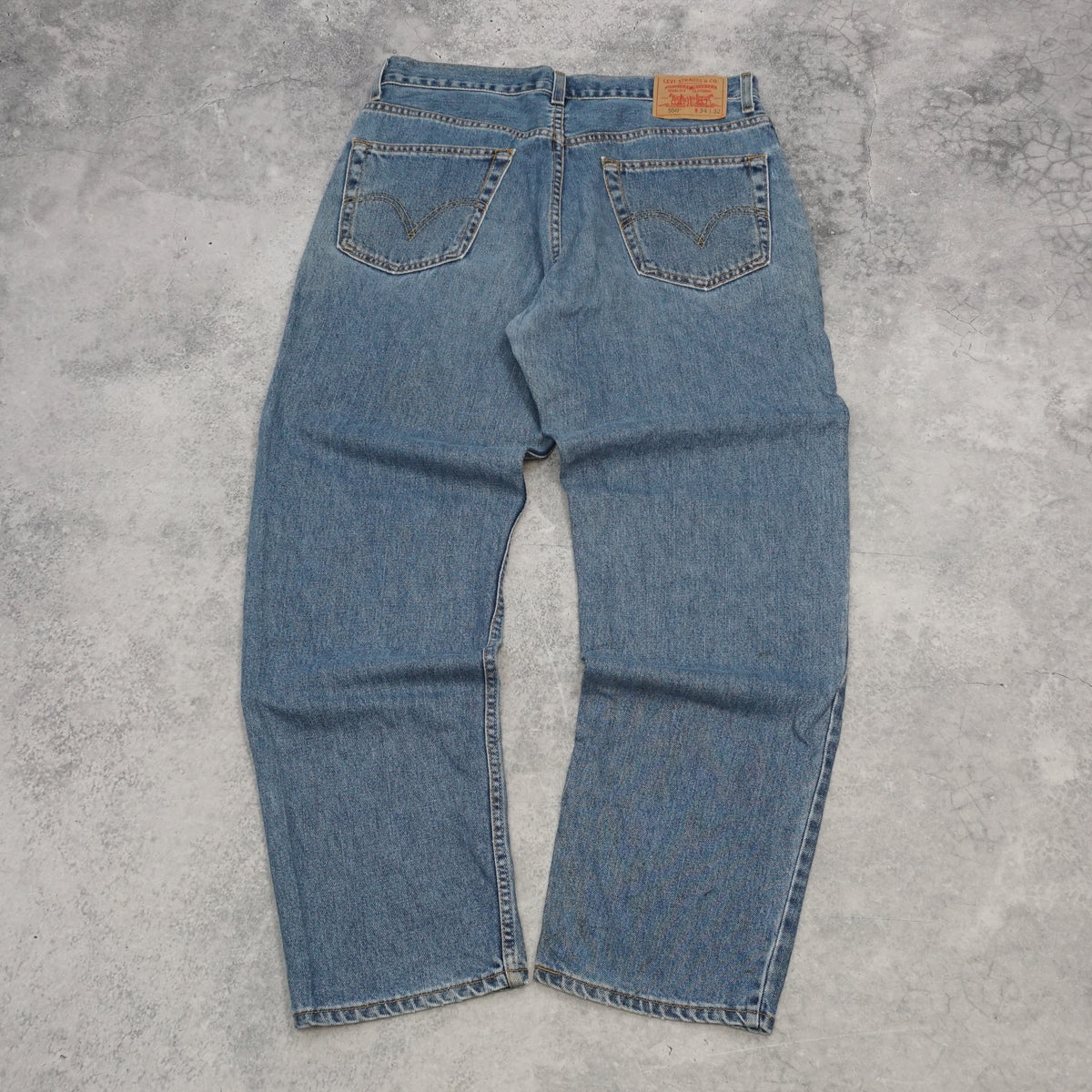 2000s Levi's 550 Relaxed Fit Jeans