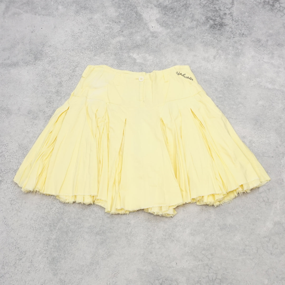 Sindustries Pleated Frayed Skirt