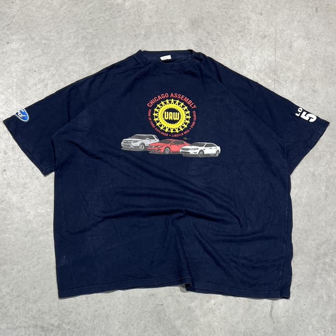 90s Graphic T-Shirt
