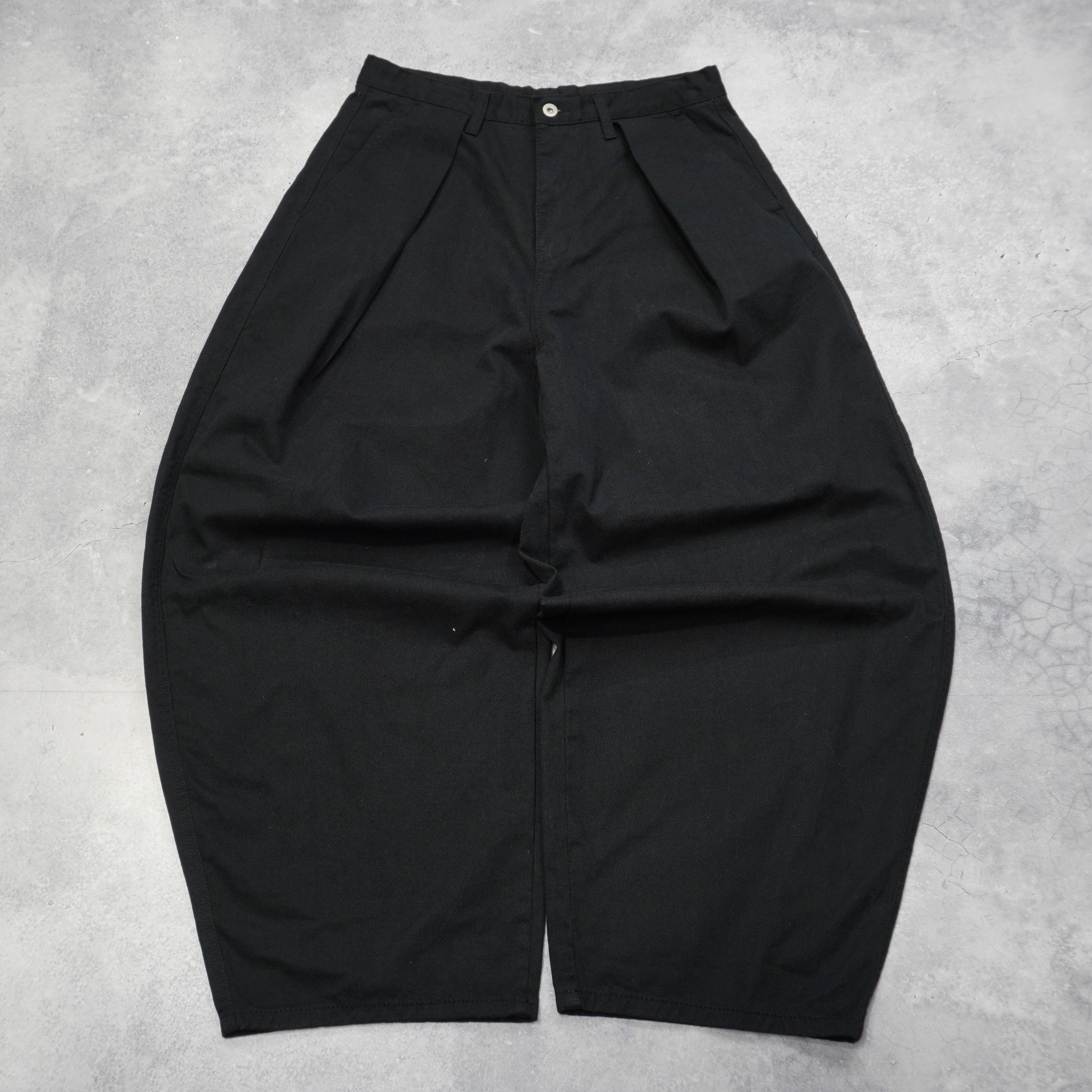 Collano Buckleback Pants
