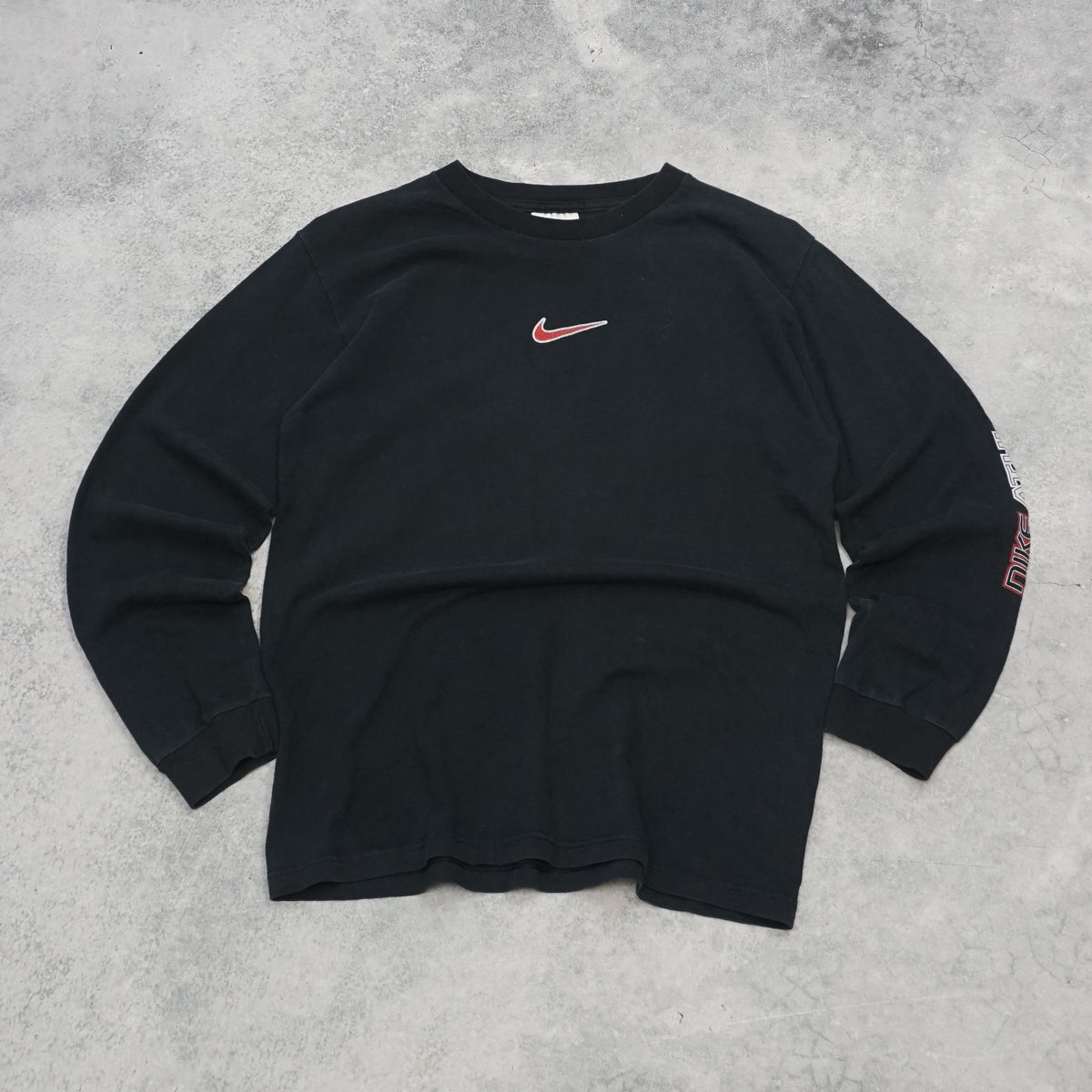 2000s Nike Athletics Sleeve Print T-Shirt Long Sleeve