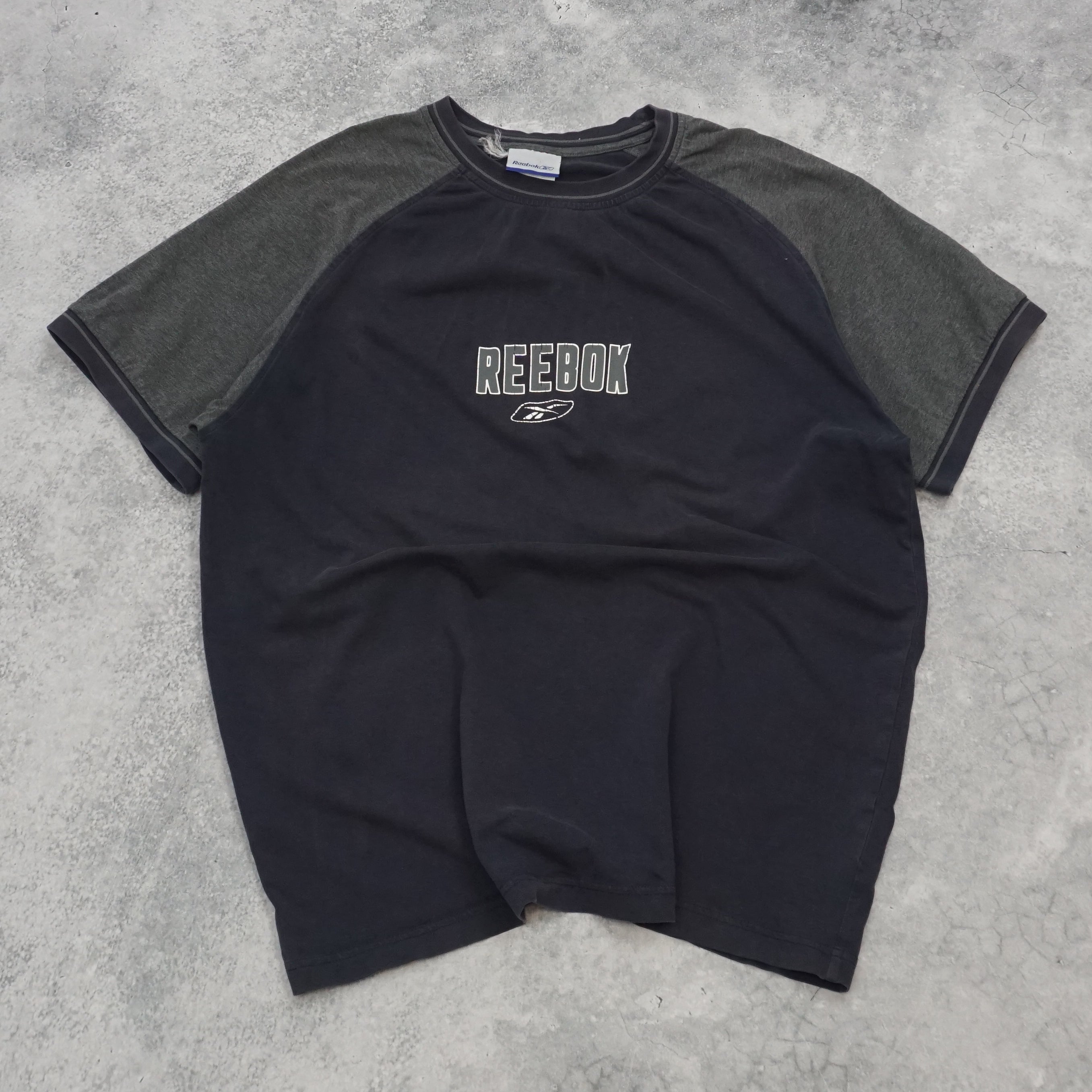 2000s Reebok T-Shirt