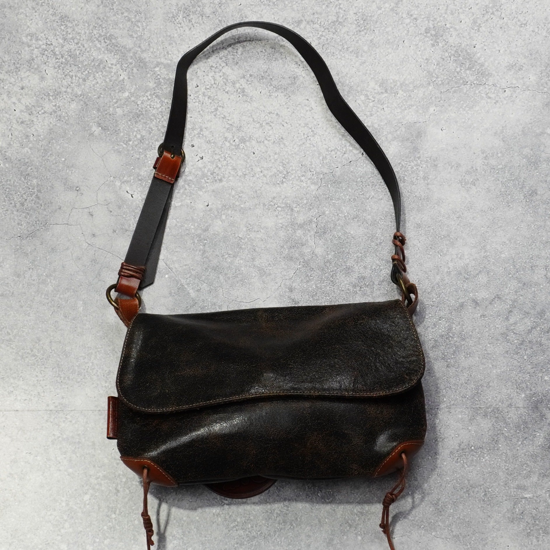 2000s Sergio Tacchini Leather Handbag