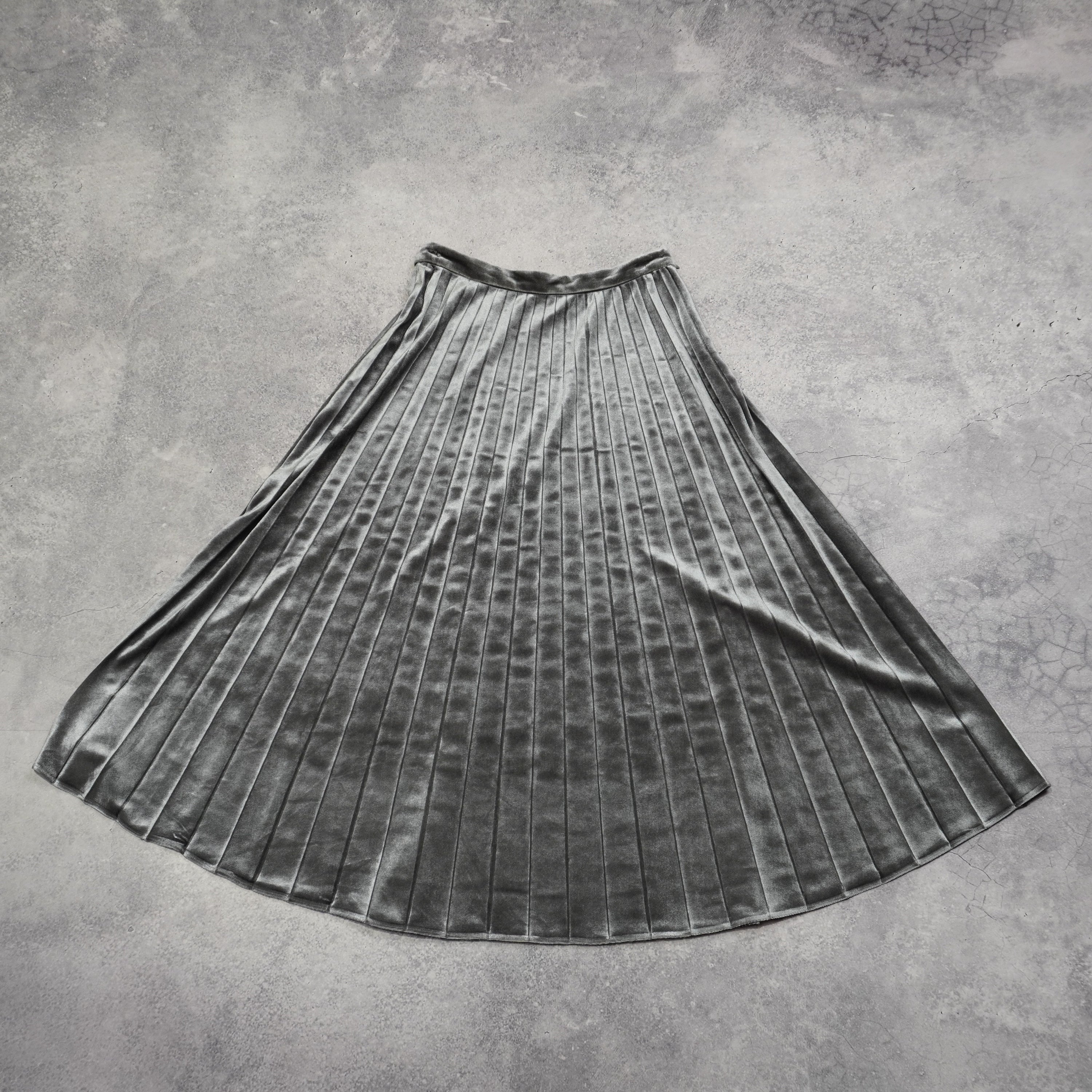 Witchery Pleated Velvet Skirt