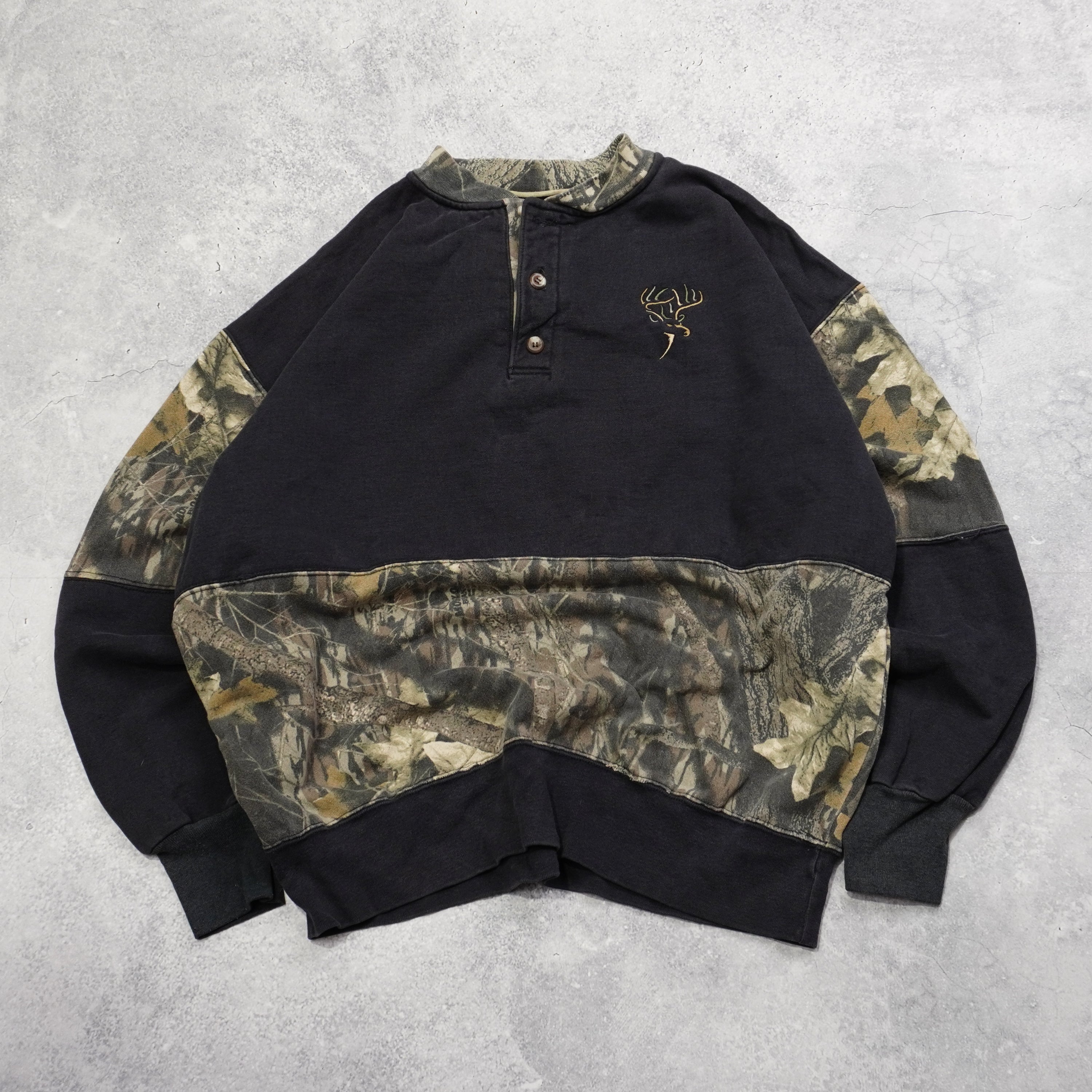2000s Laurel Mountain Camo Graphic Real Tree Crewneck
