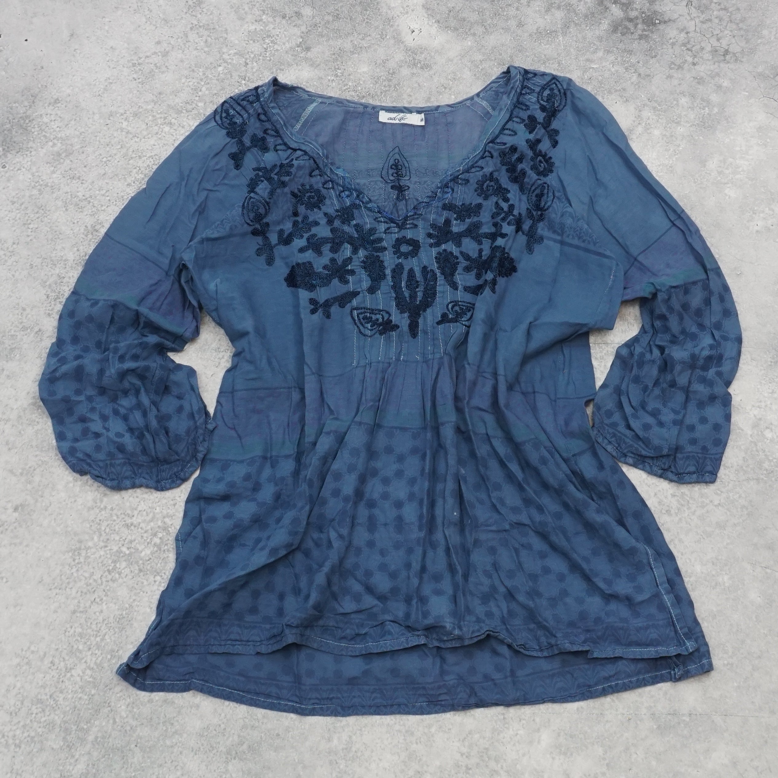 2000s Adrift Embroidered Boho Top