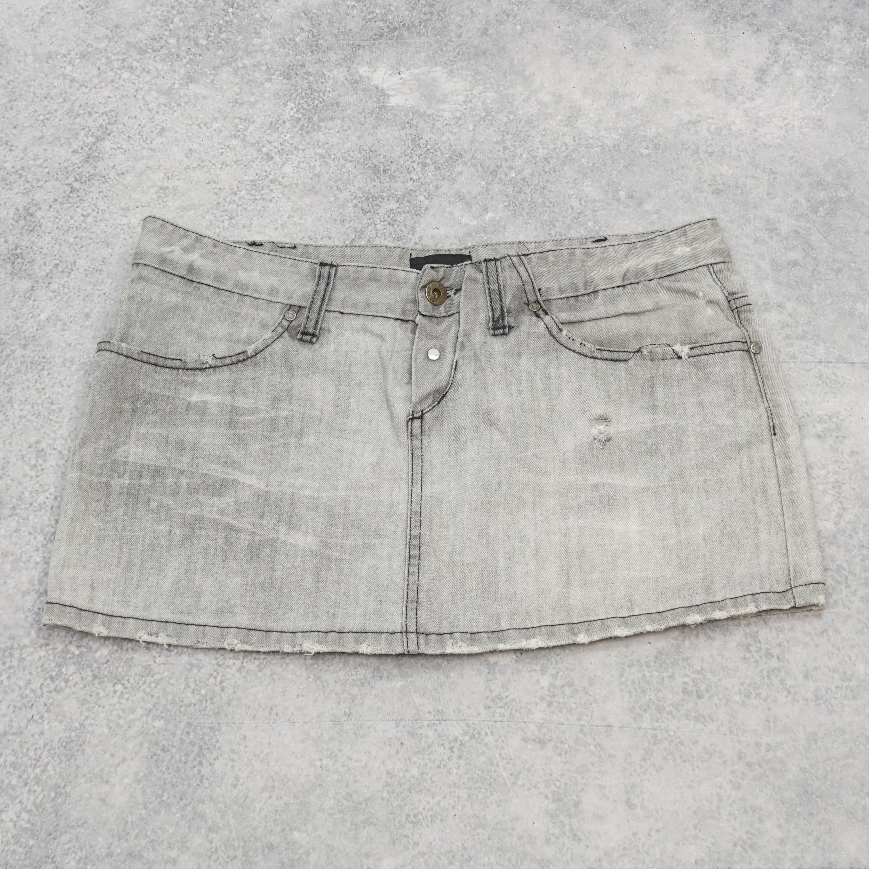 2000s Lee Denim Mini Skirt