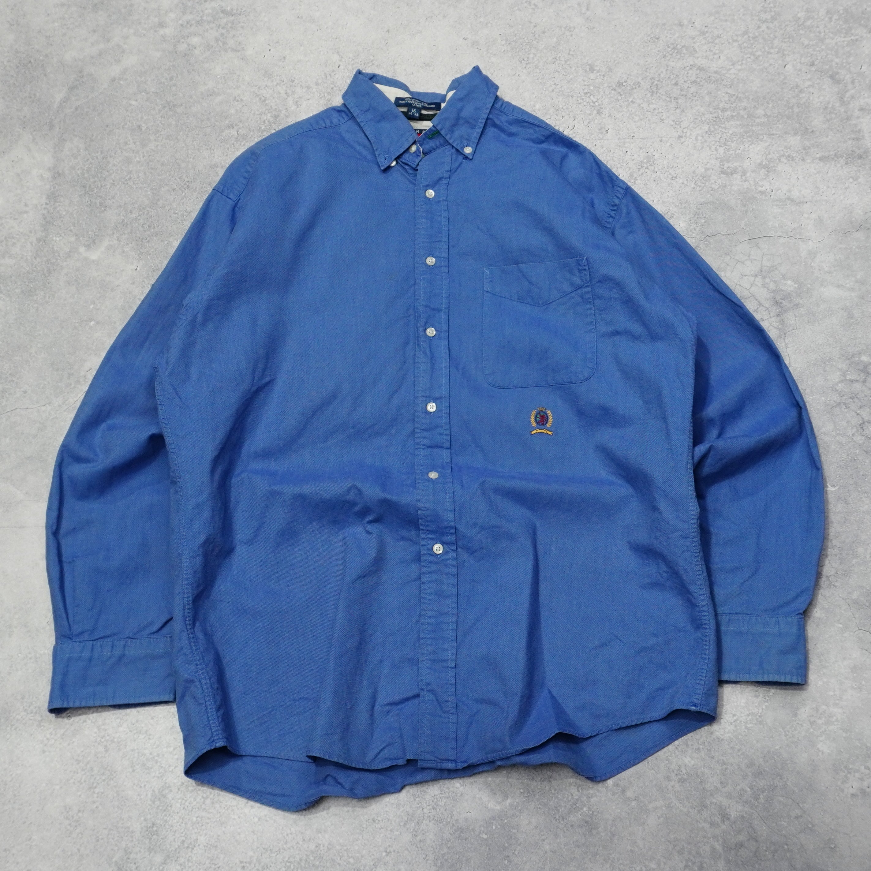 2000s Tommy Hilfiger Button Up