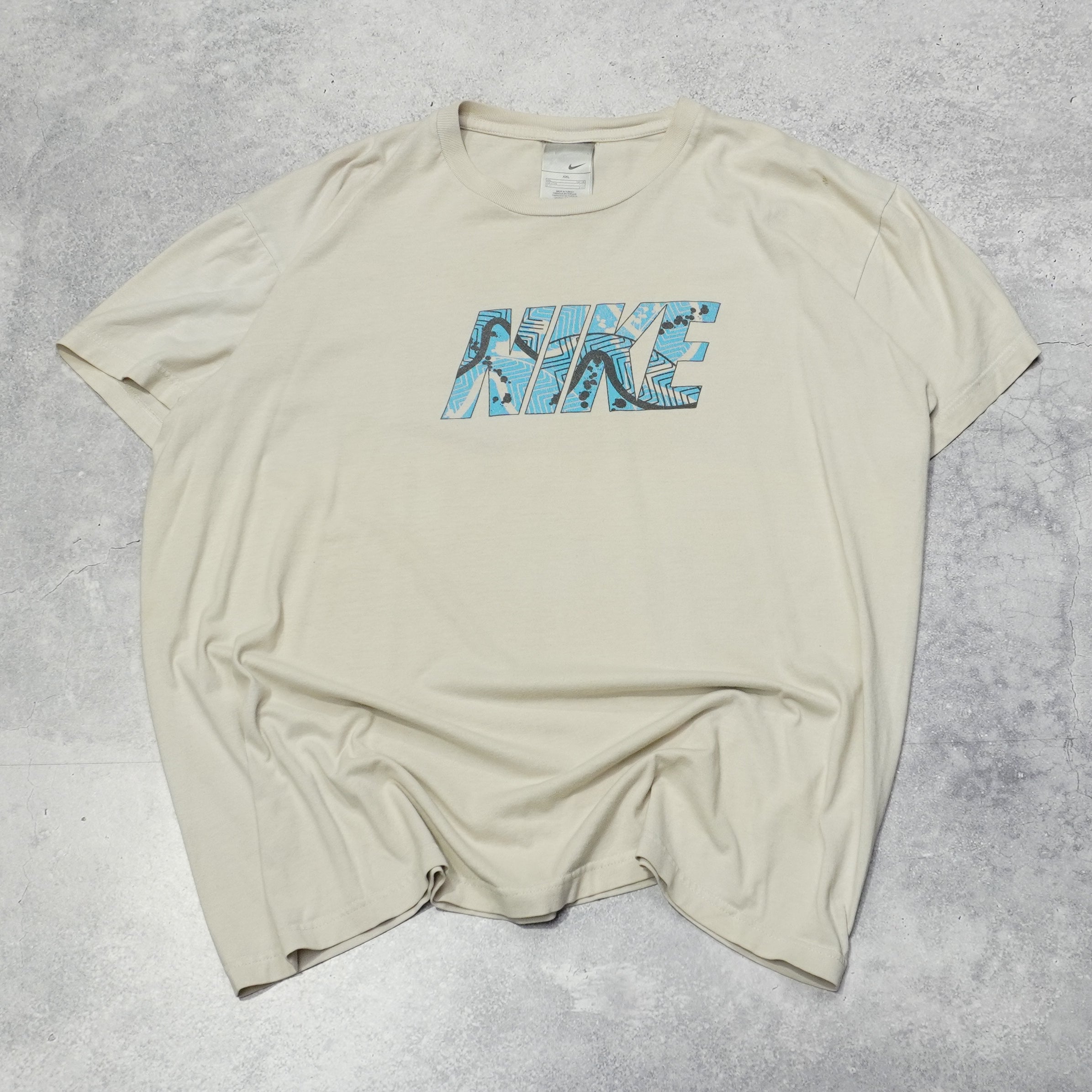 2000s Nike T-Shirt