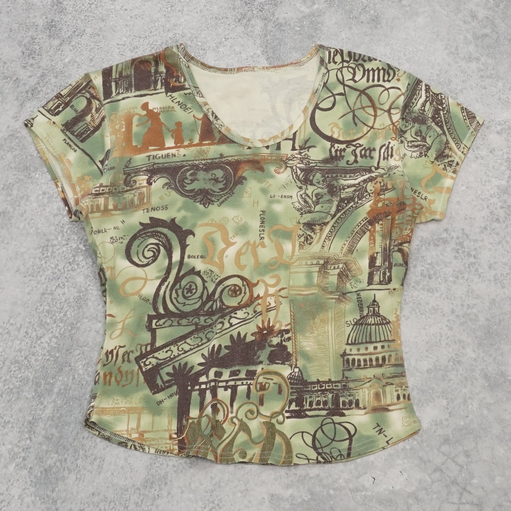 2000s Graphic Print Top