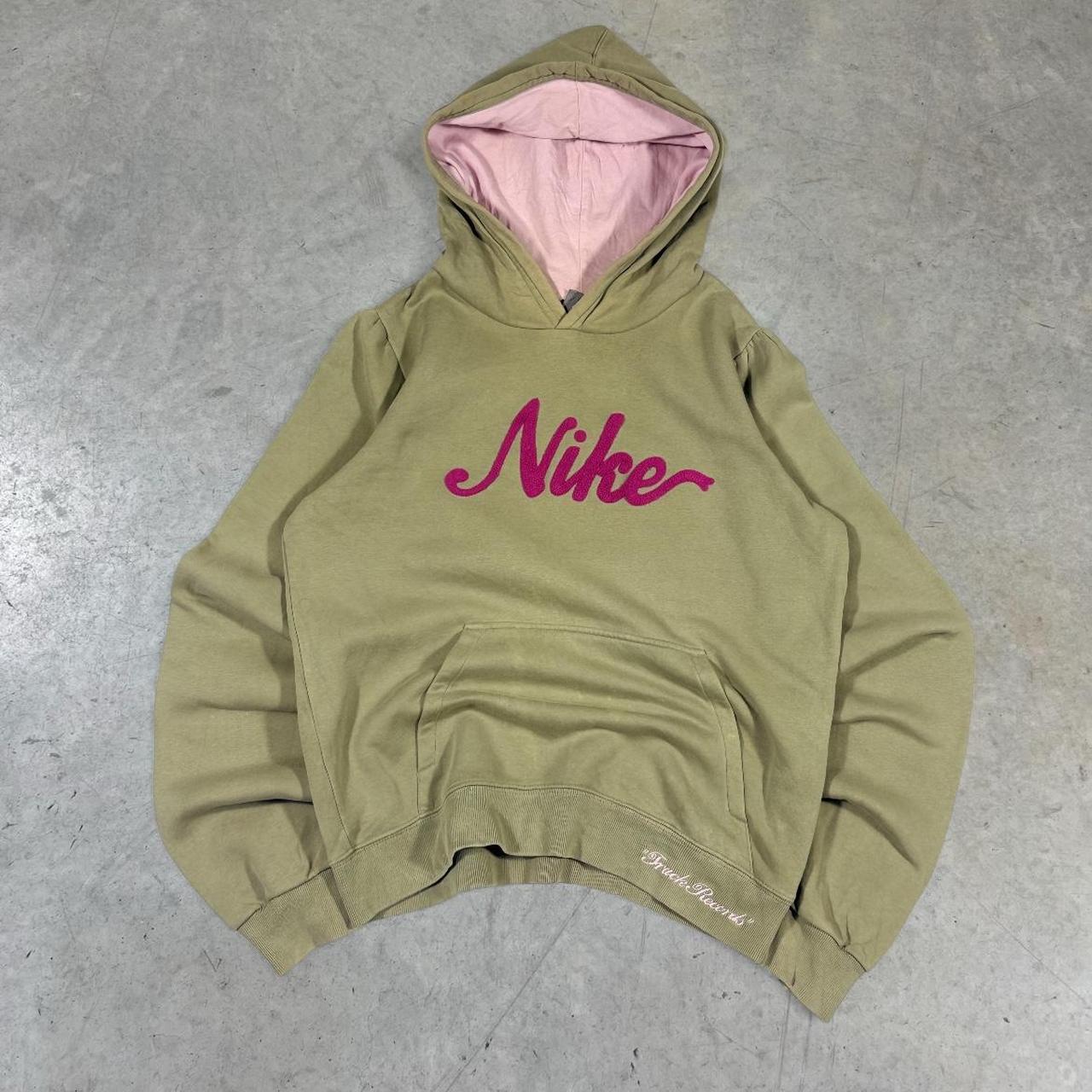2000s Nike Graphic Hoodie