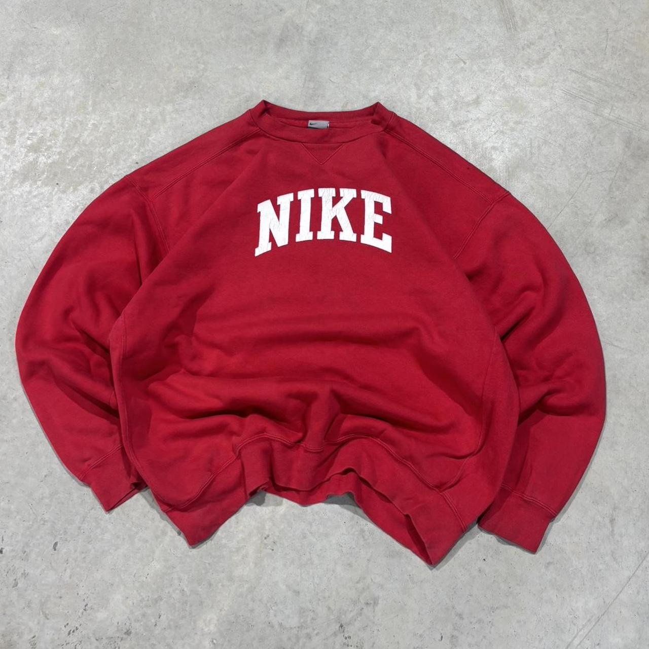 2000s Nike Graphic Crewneck