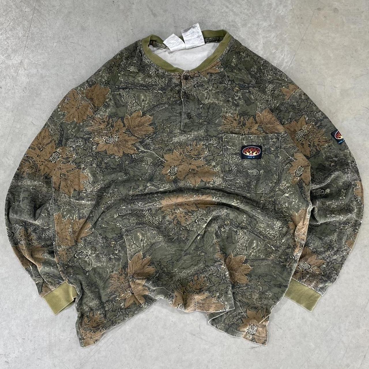 2000s Realtree Graphic T-Shirt
