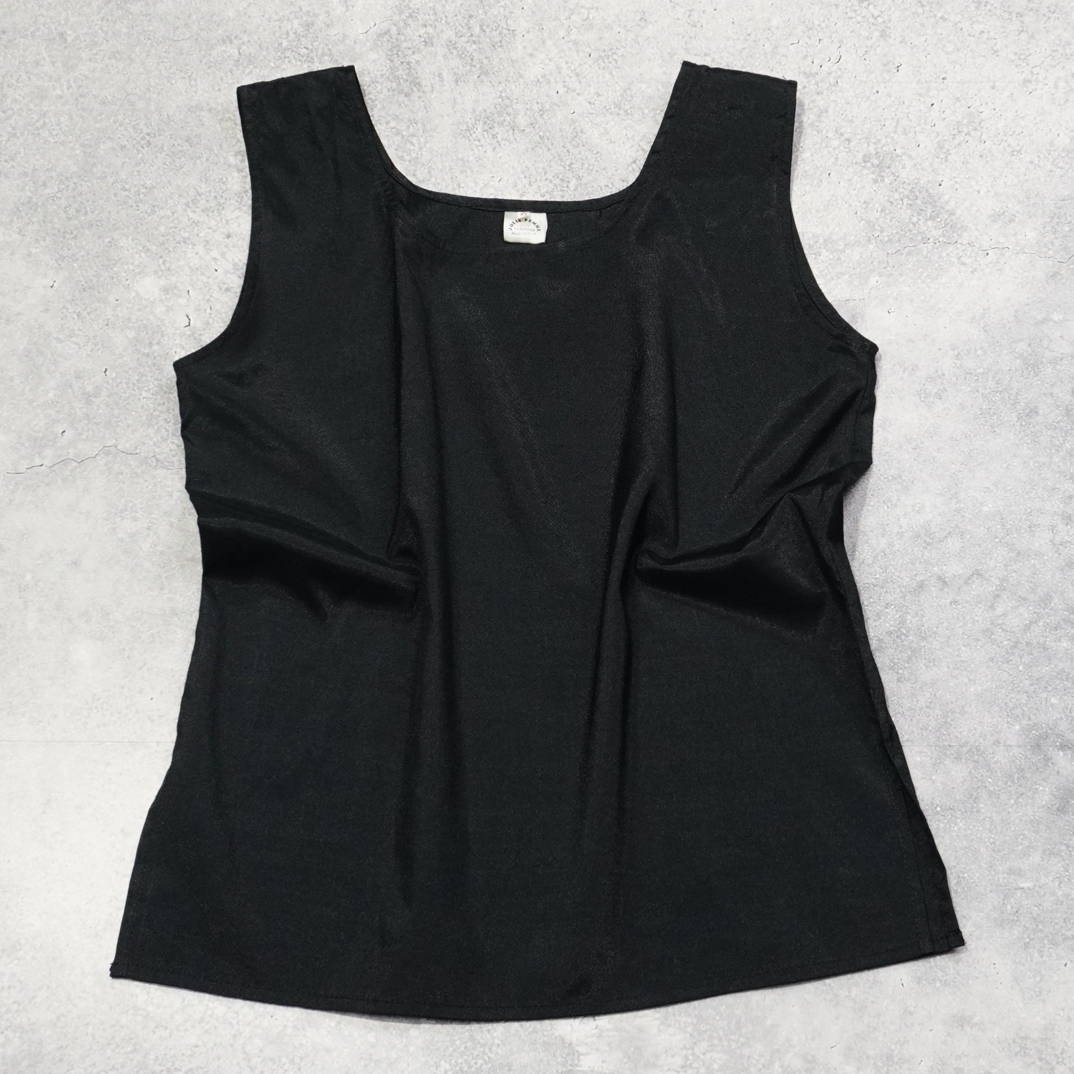 2000s Jolie Femme Top