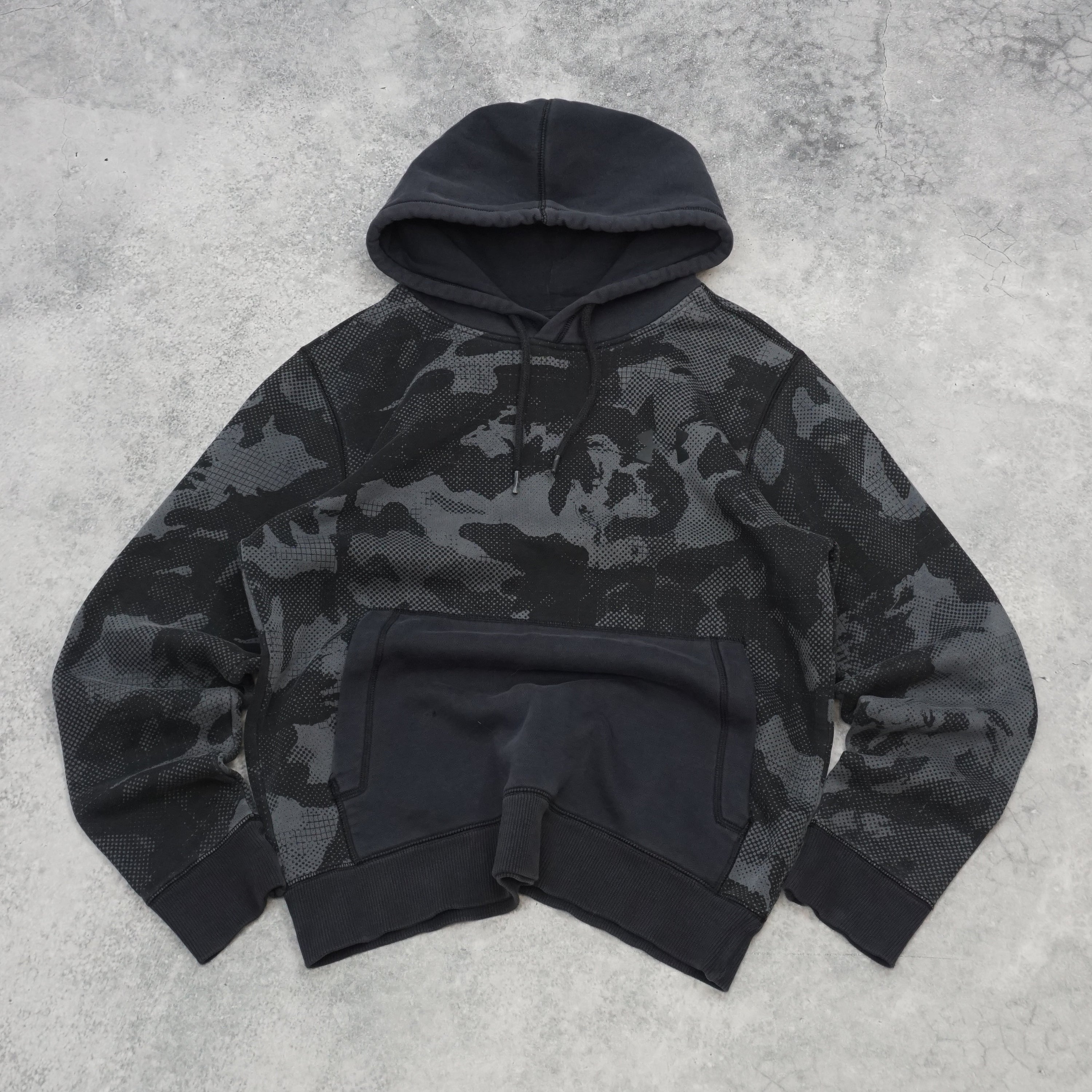 2000s Under Armour Loose Fit Hoodie Fleece