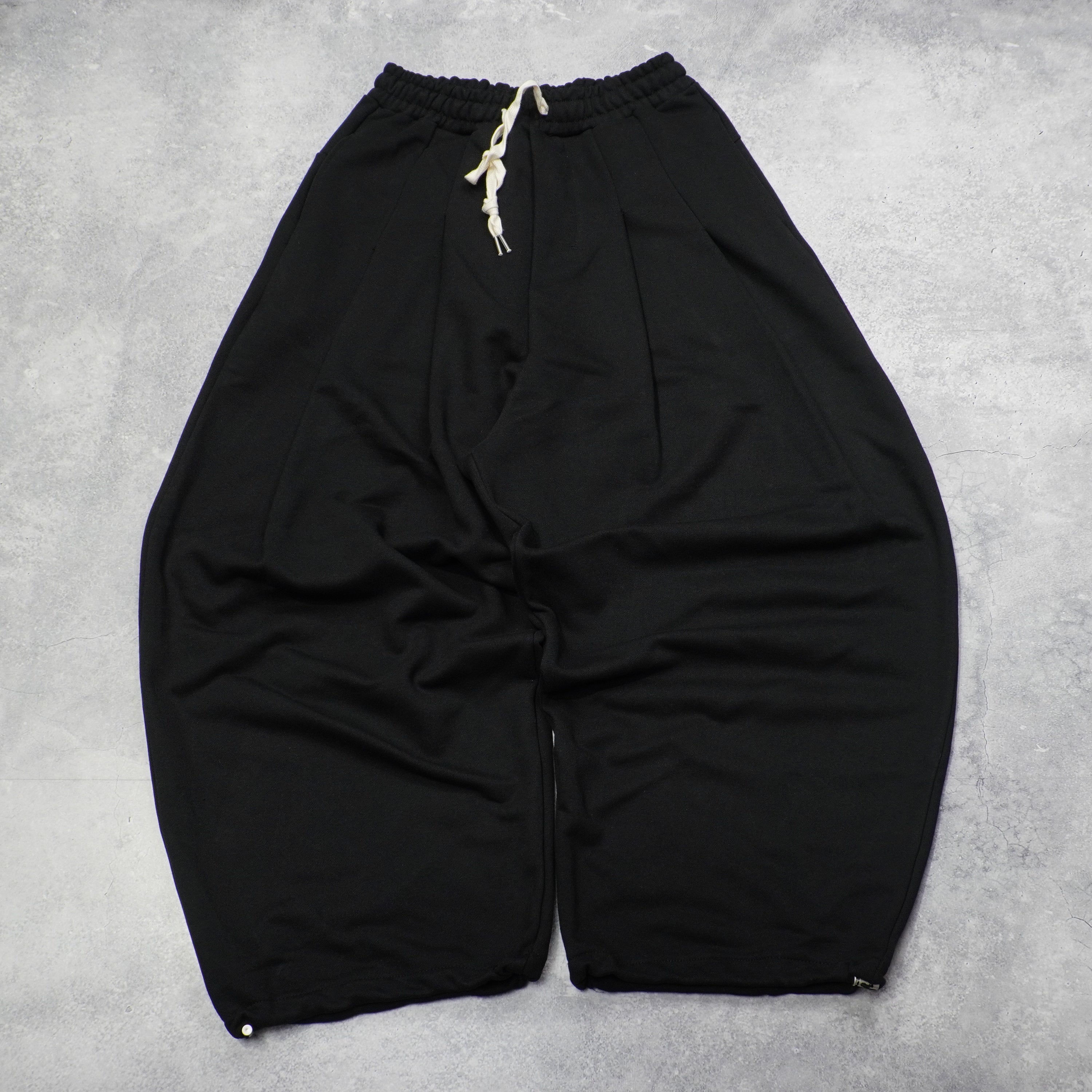 Pulse Pleated Sweatpants