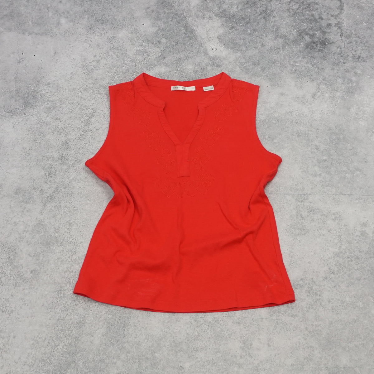 2000s Regatta Embroidered Sleeveless Top