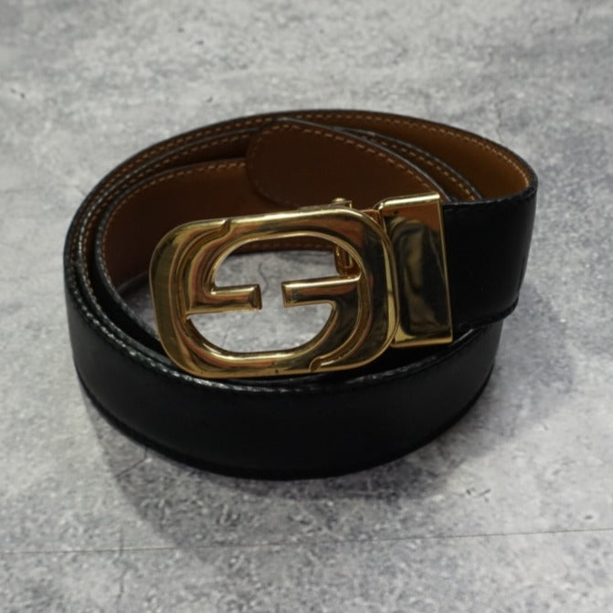 2000s Gucci Logo Buckle Leeather Belt
