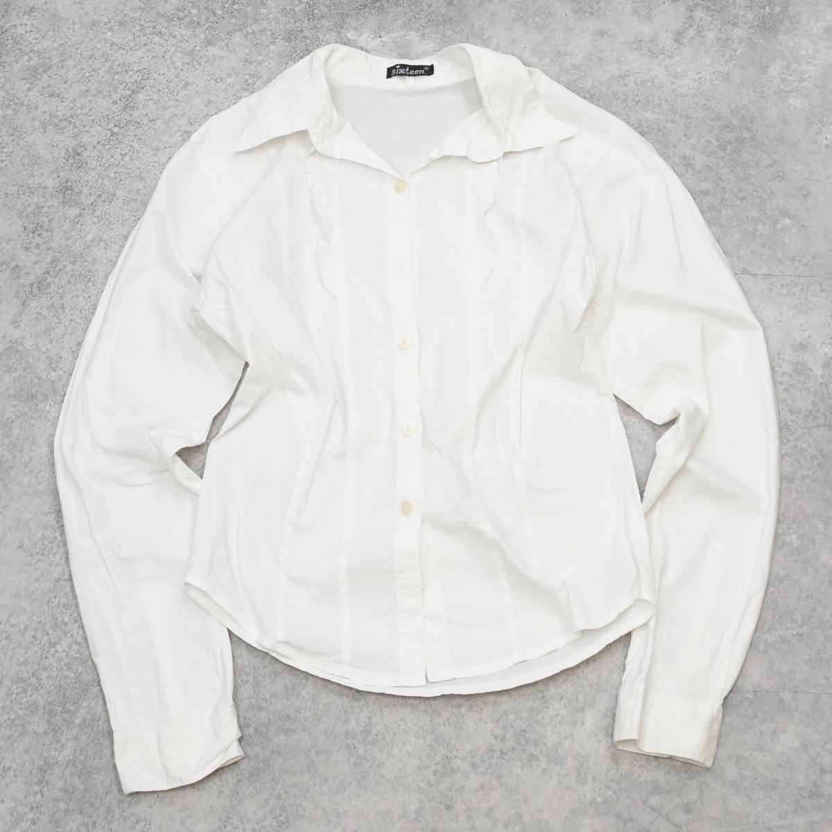2000s Sixteen Button Up Shirt