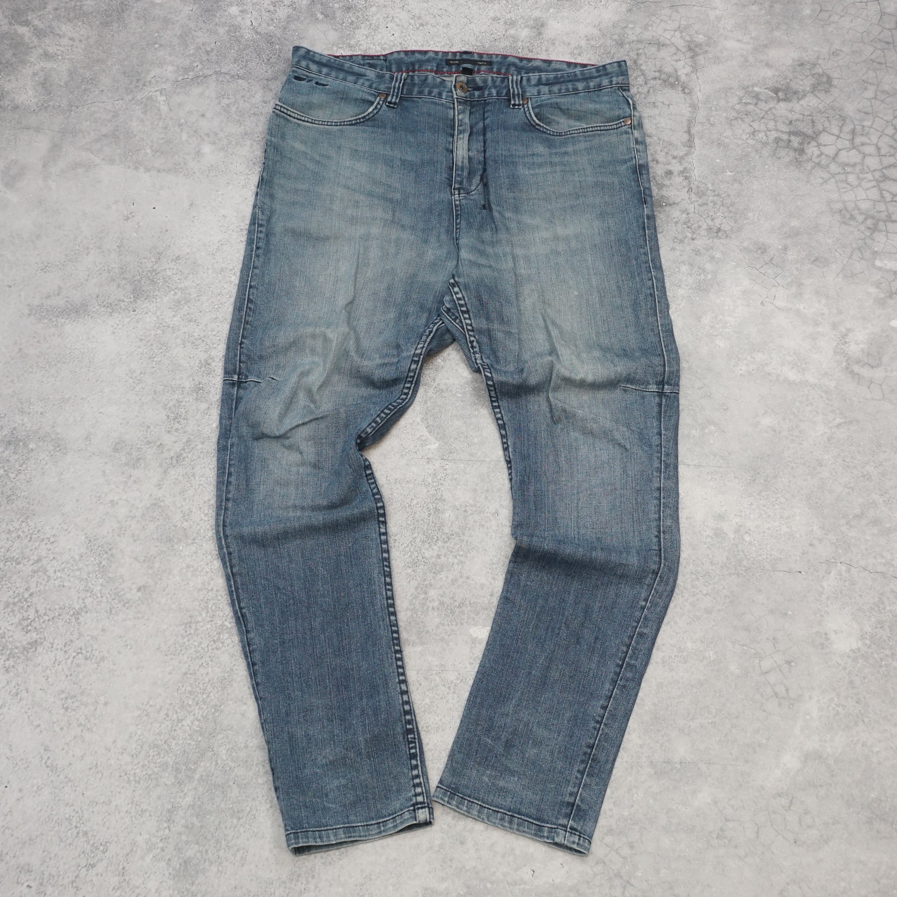 2000s Globe Jeans