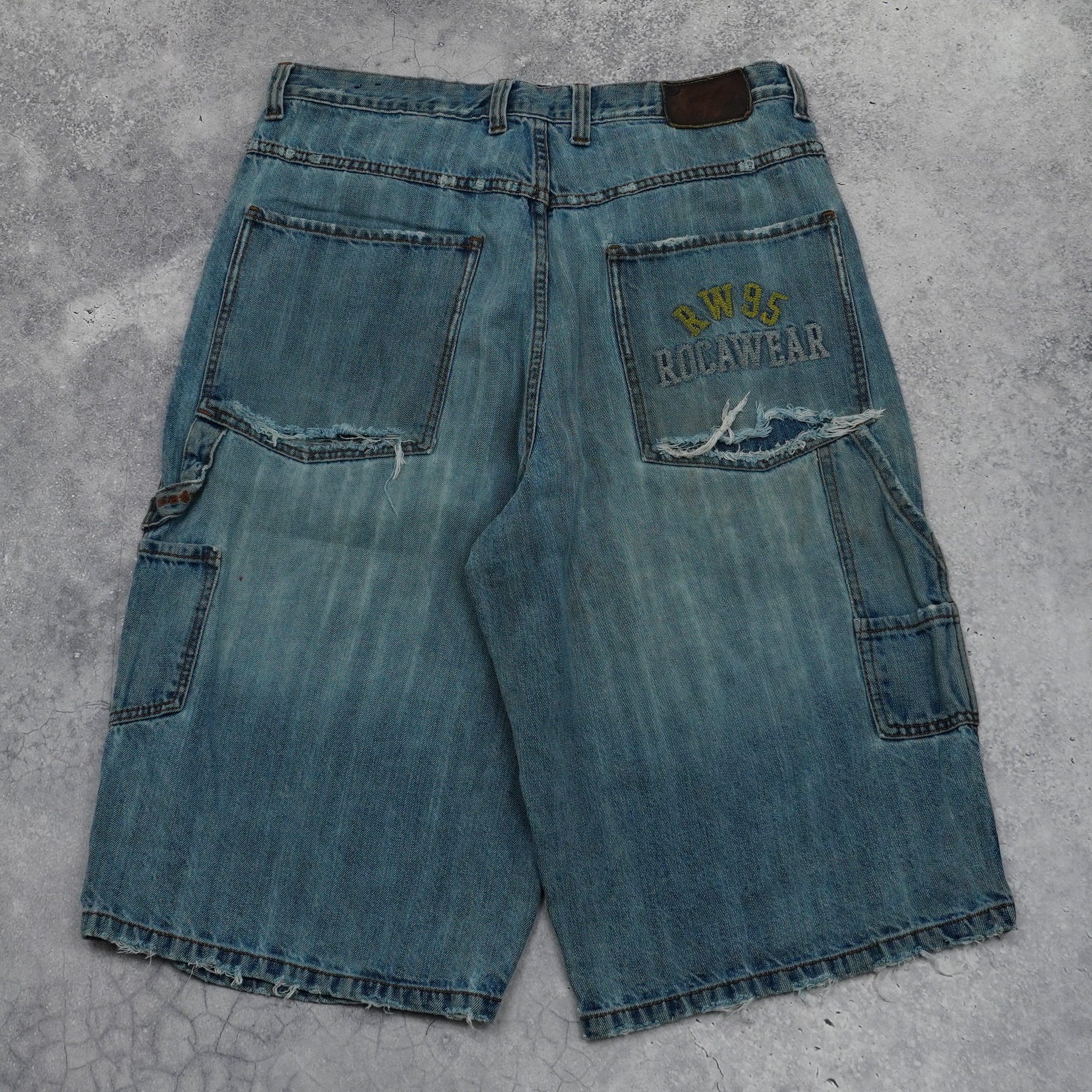 2000s Rocawear Jorts