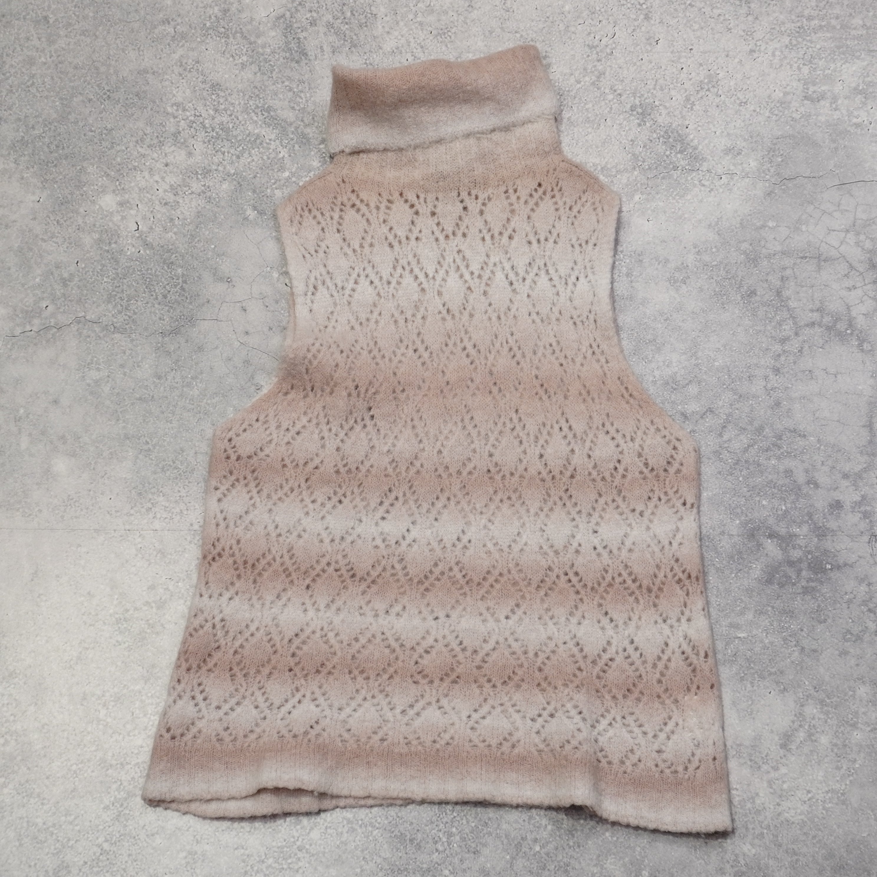 Armonie Sleeveless Turtleneck Knit