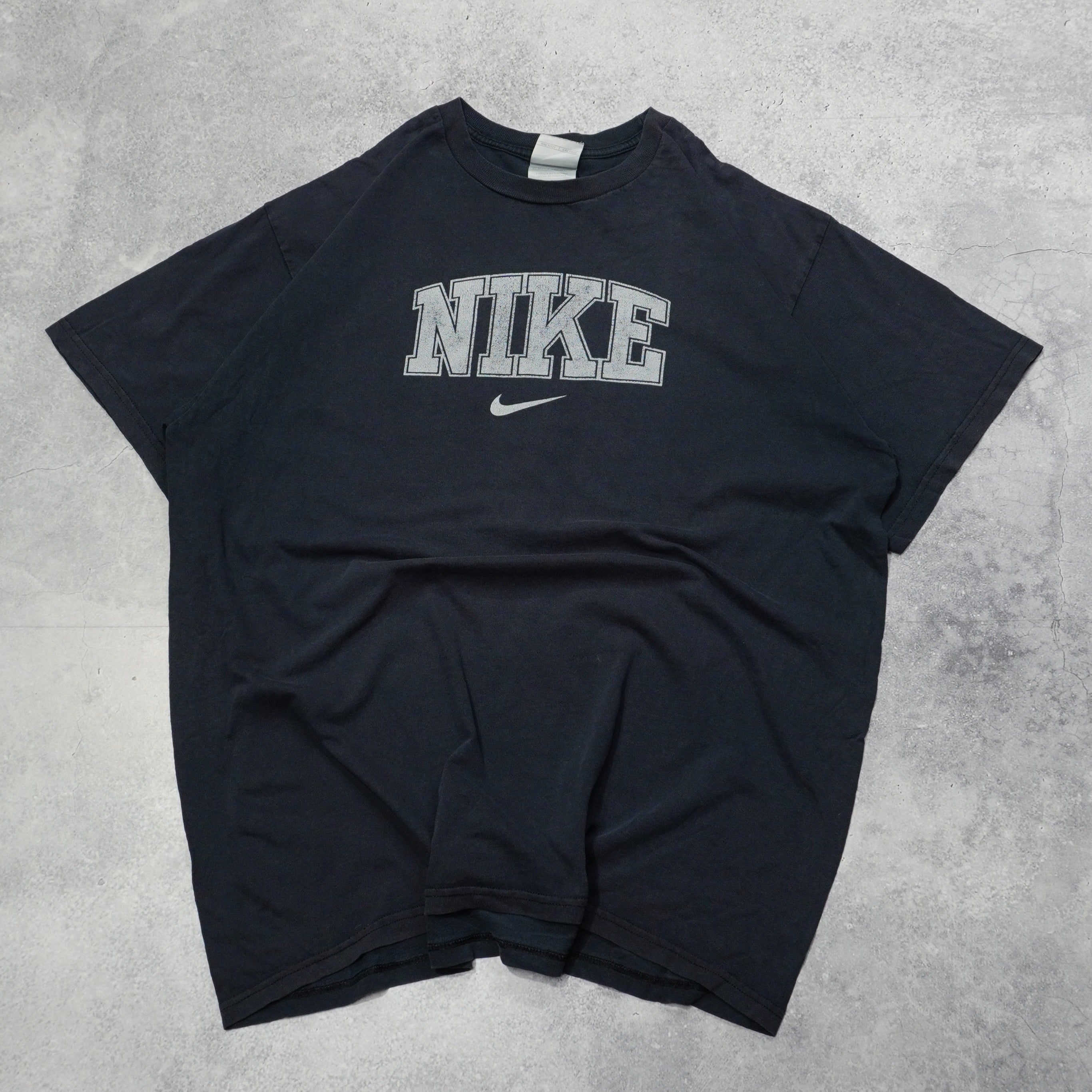2000s Nike T-Shirt