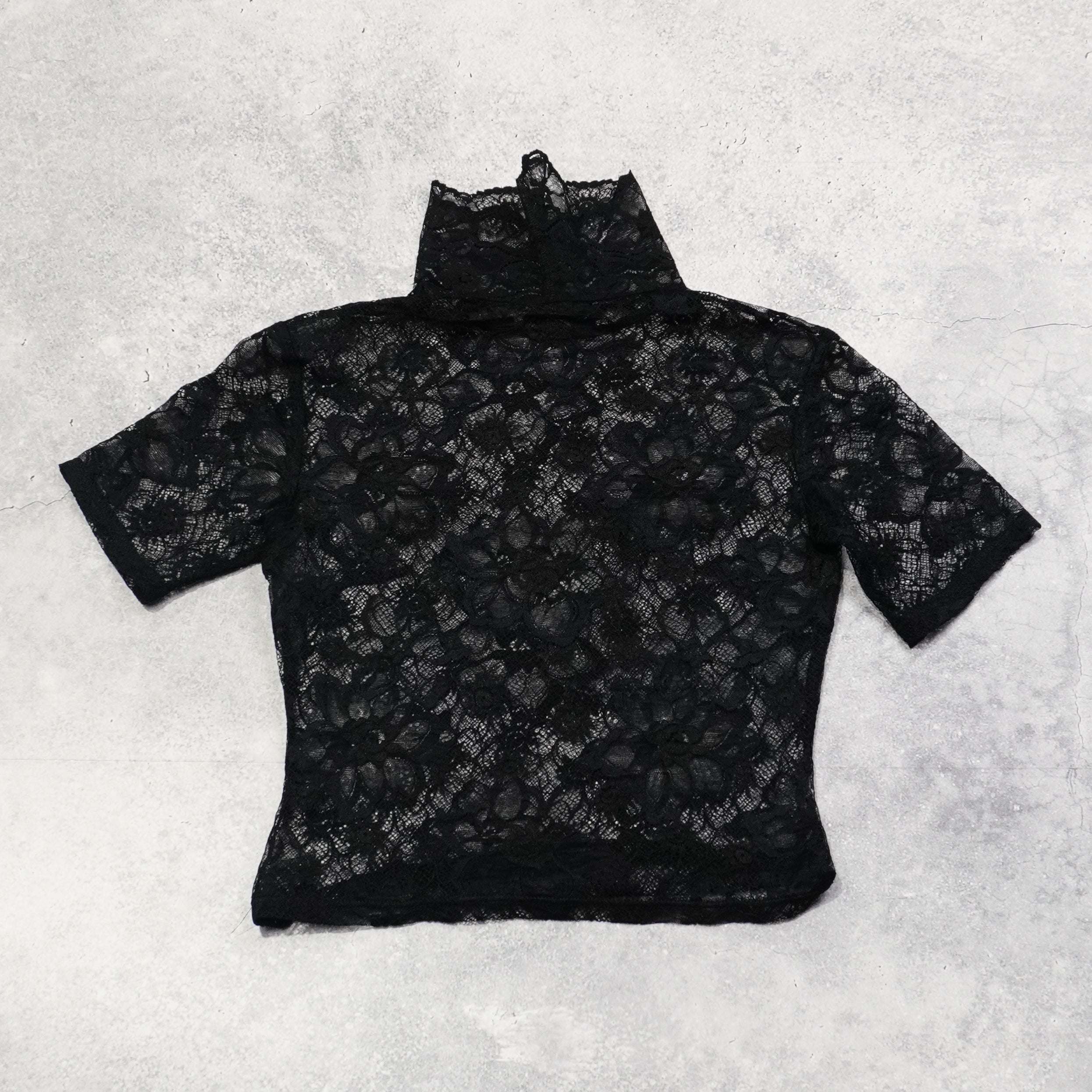 2000s Lace Floral Top