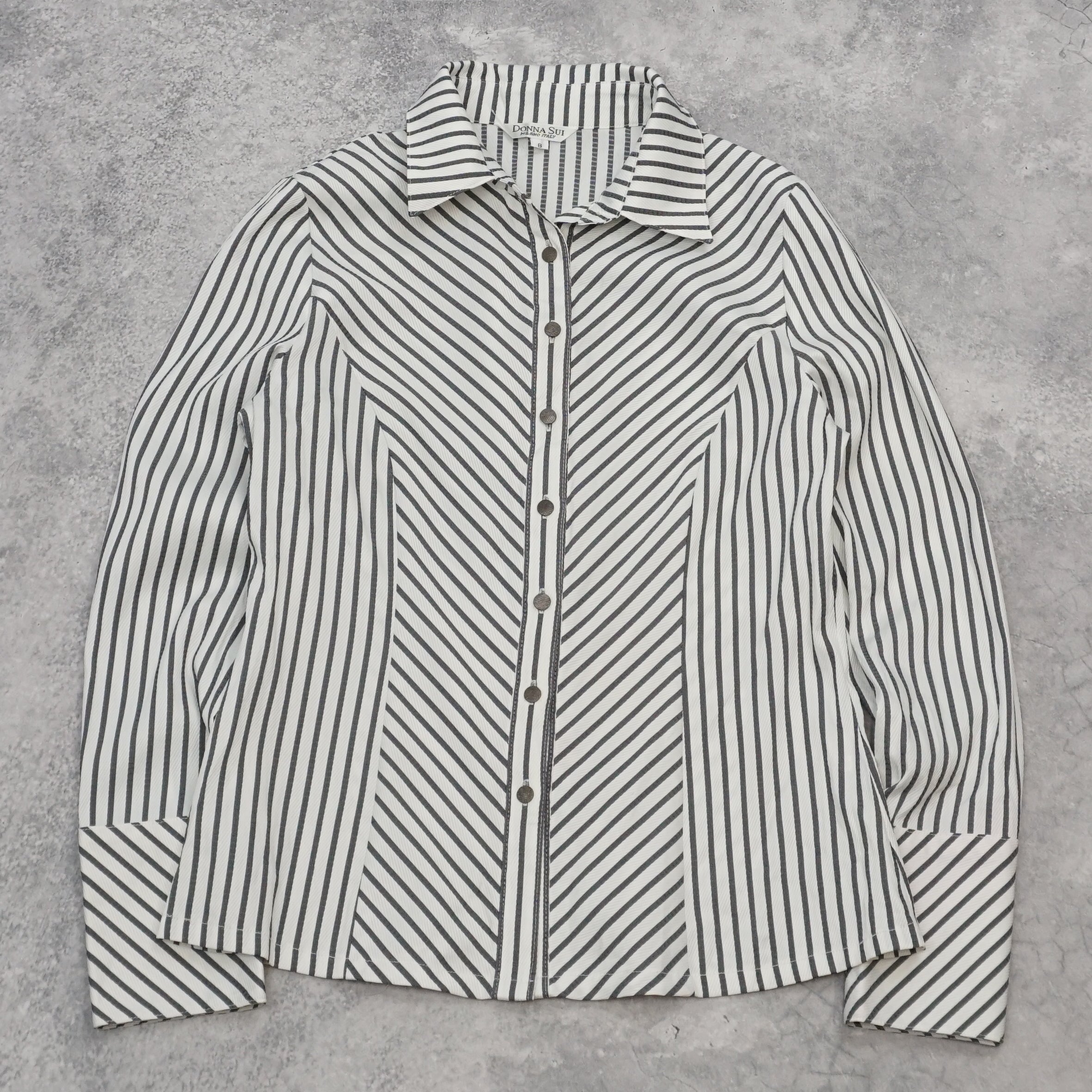 2000s Donna Sui Button Up