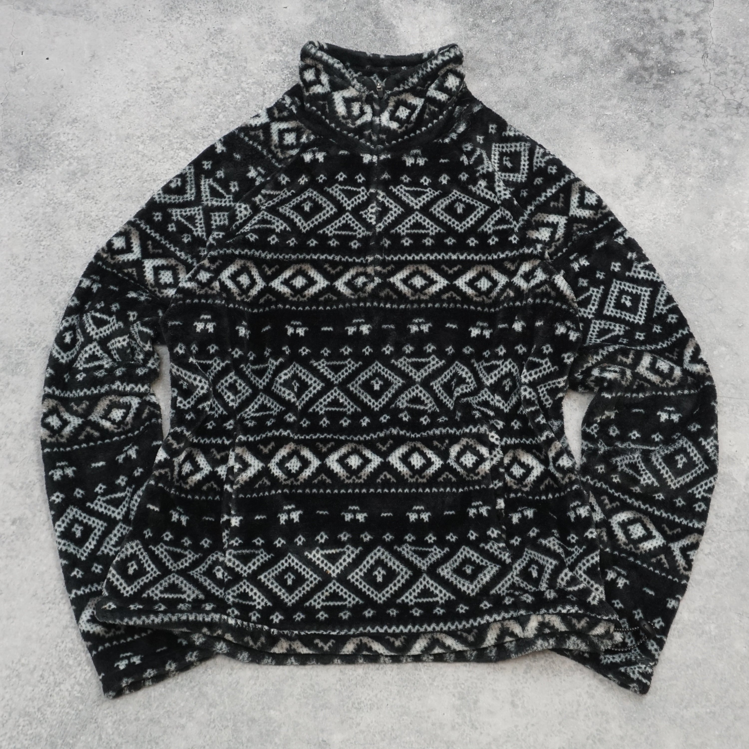 Eddie Patterned Sweater Knit