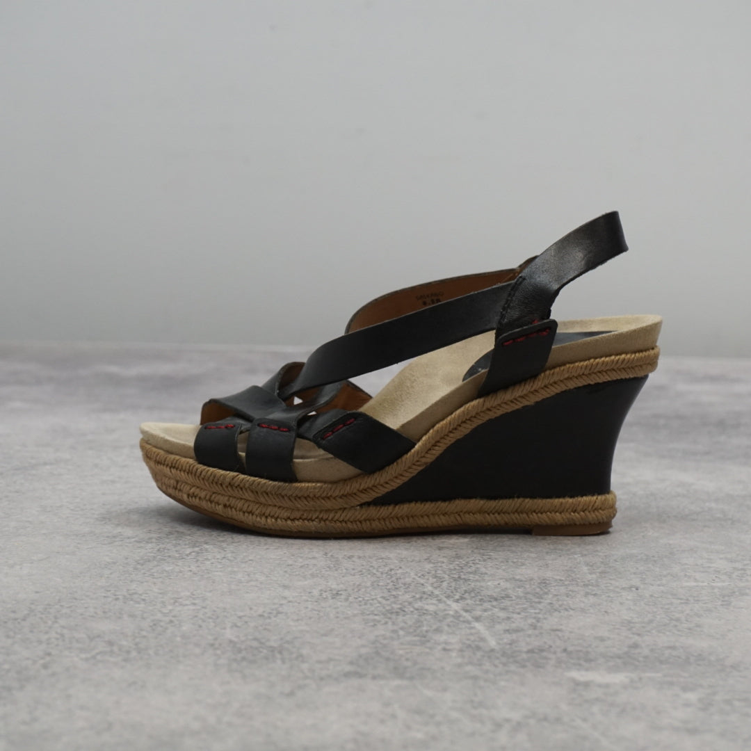 Carthies Strap Shoes Wedge Sandals