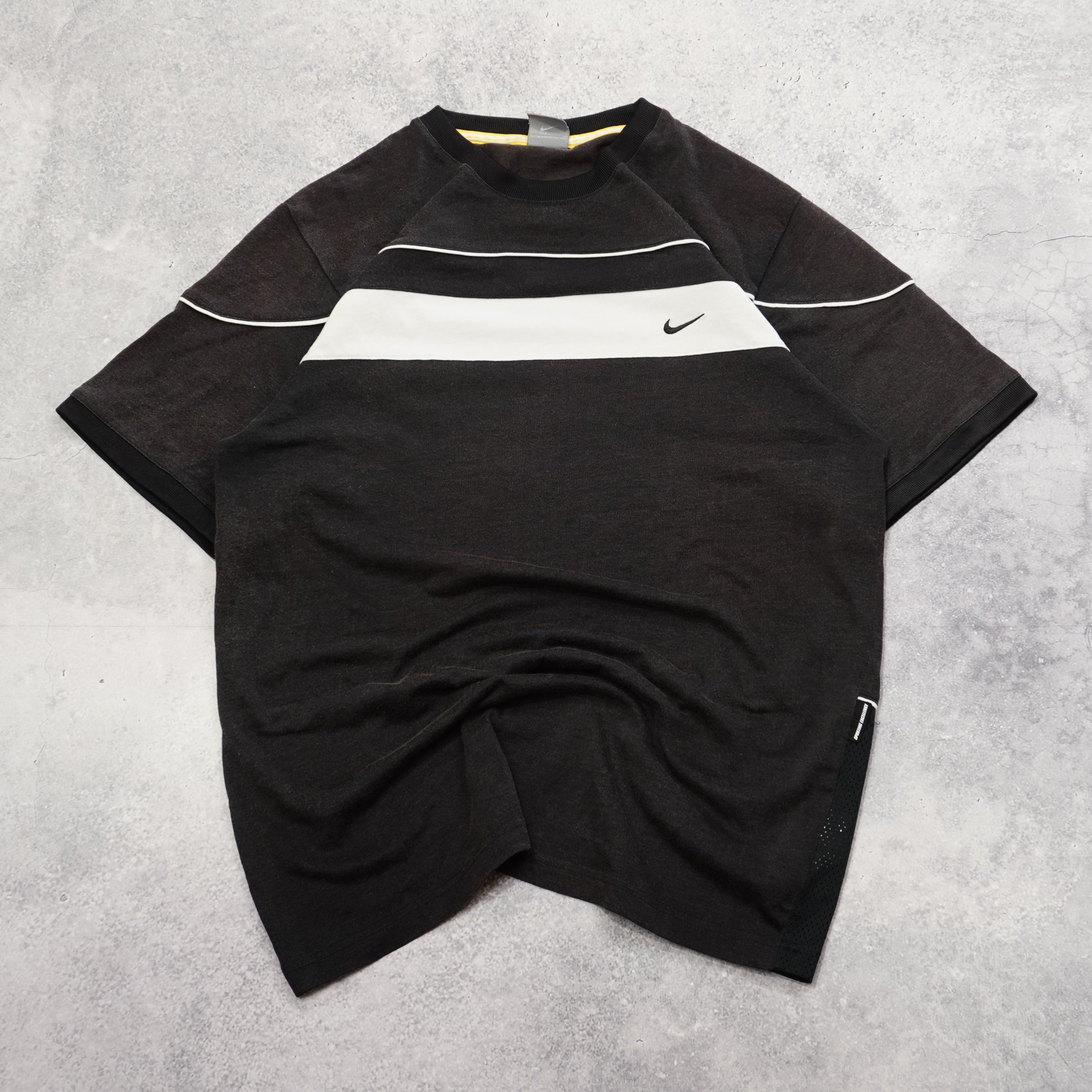 2000s Nike T-Shirt
