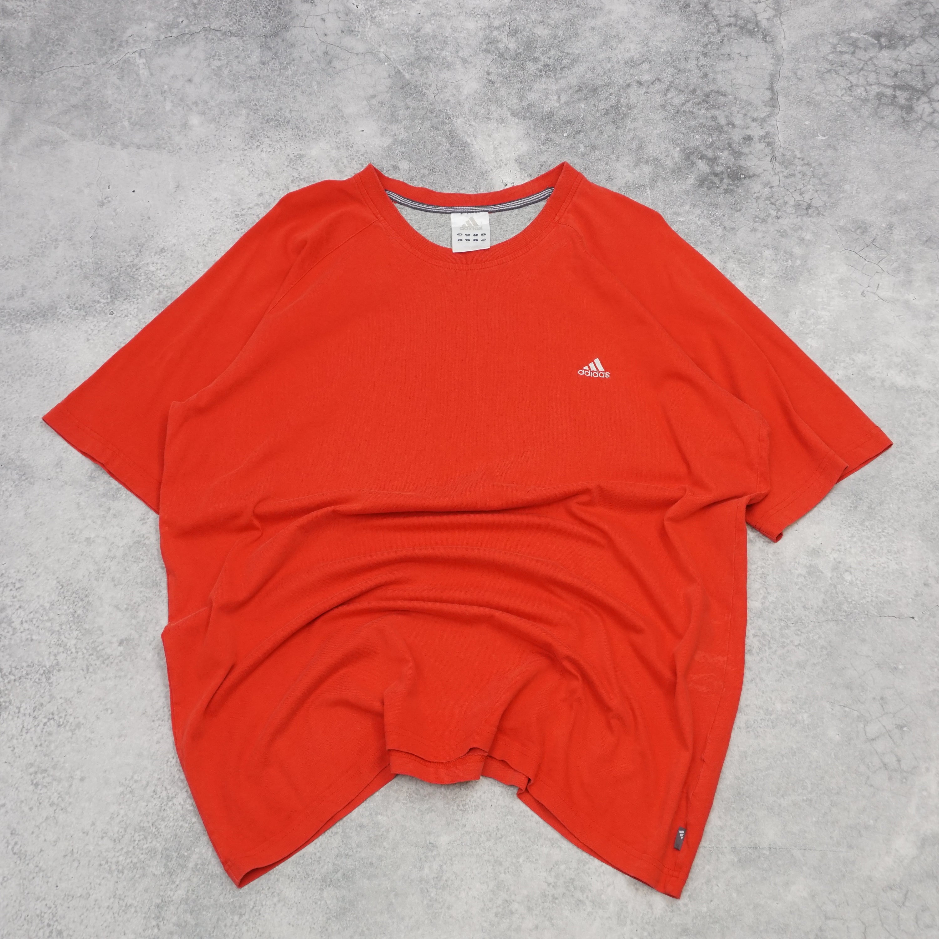 Adidas T-Shirt